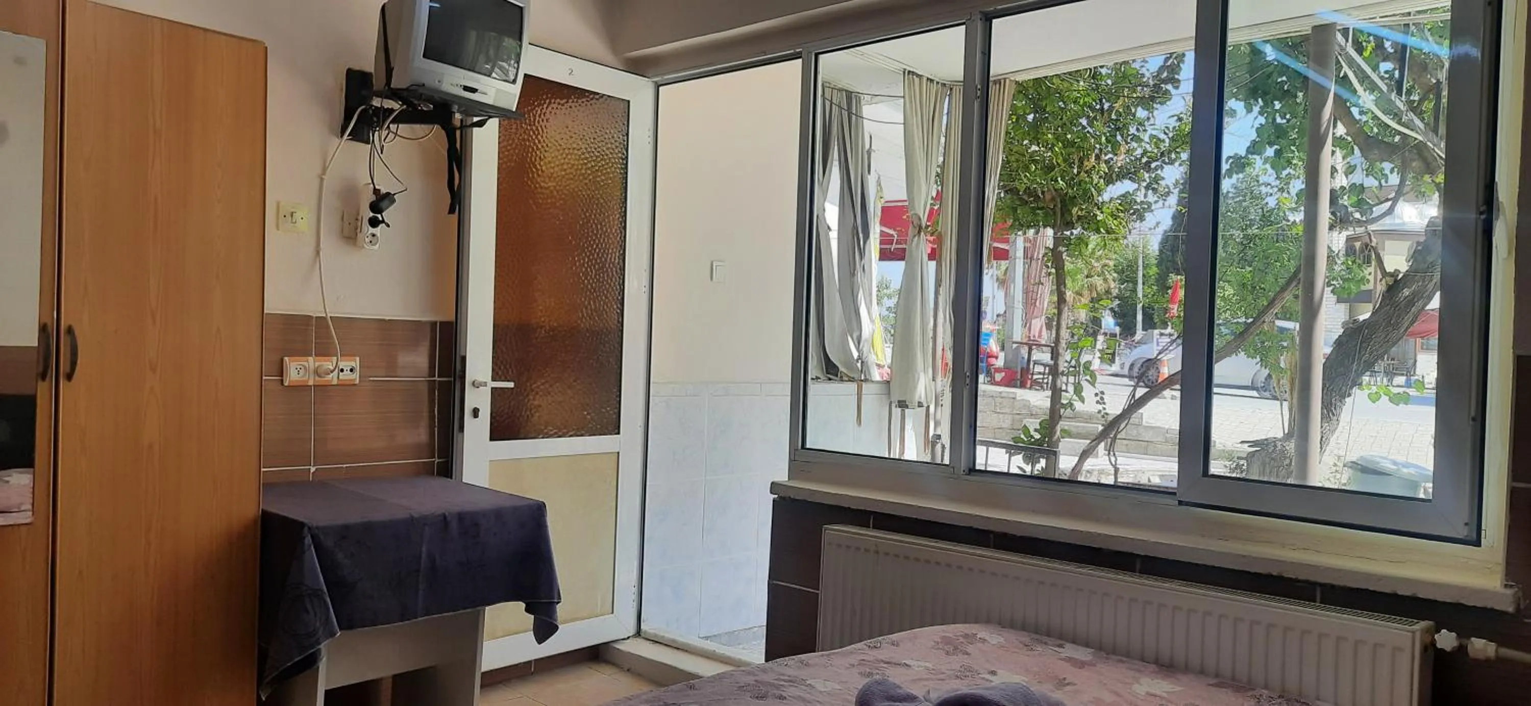 Bed in Pamukkale Batu Termal