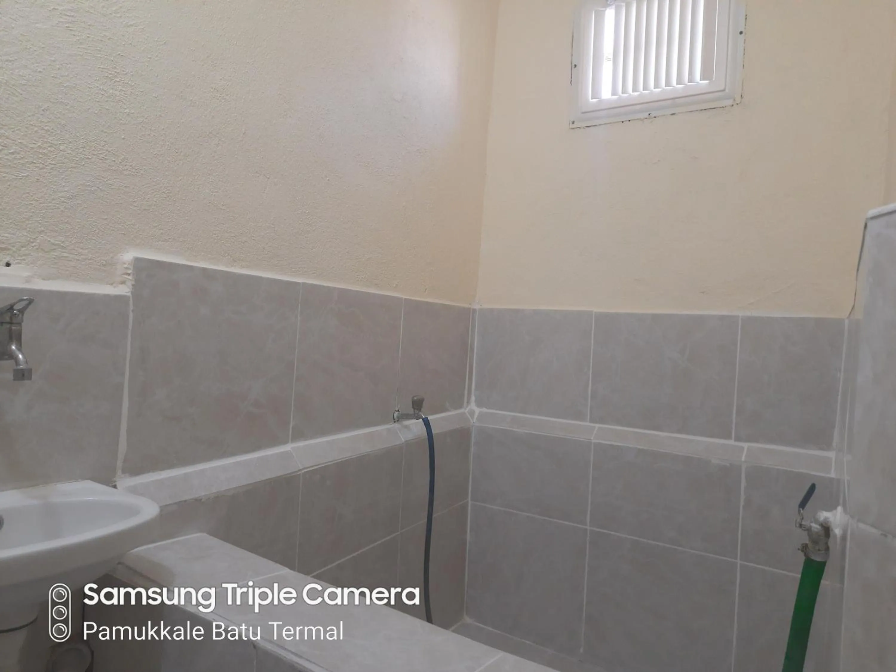 Bathroom in Pamukkale Batu Termal