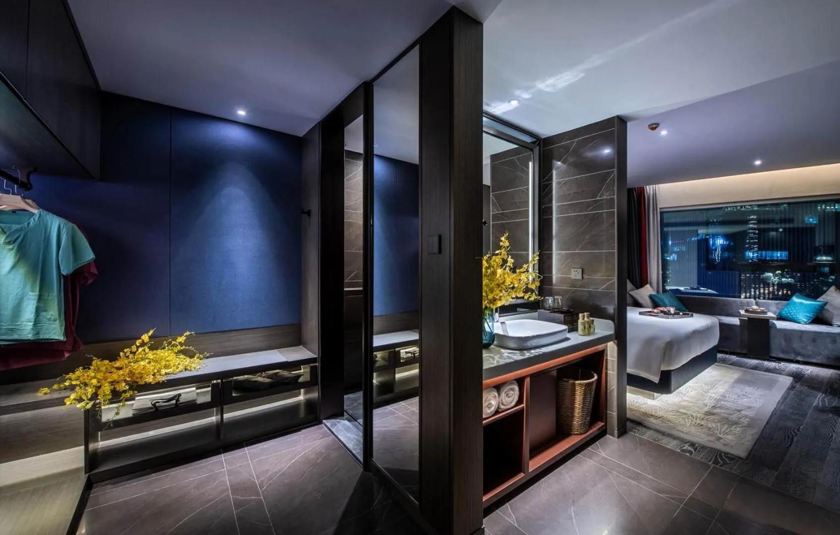 Bathroom in Elegant Hotel Guangzhou Zhujiang New Town Canton Tower- Free Shuttle Bus to Canton Fair Complex during Canton Fair period