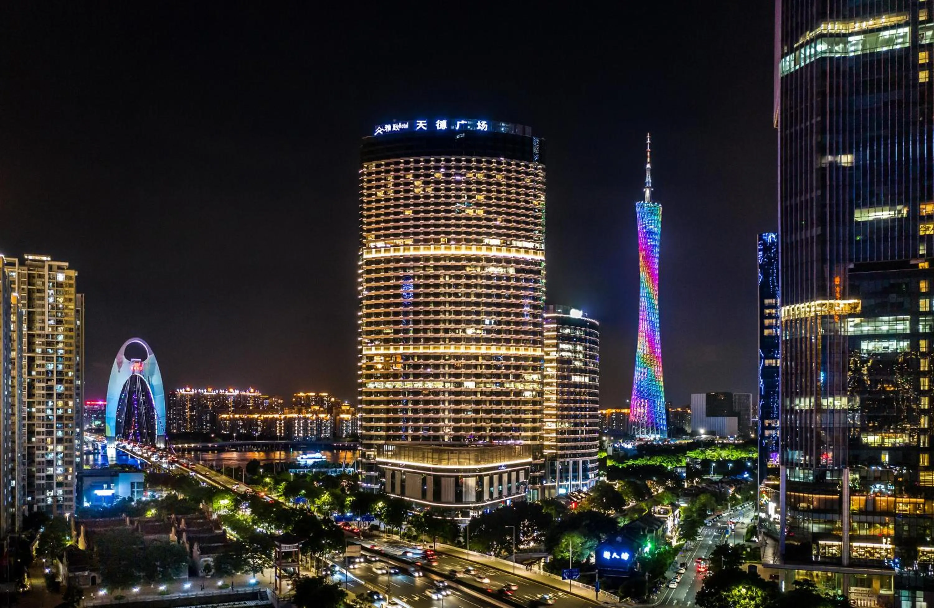 Elegant Hotel Guangzhou Zhujiang New Town Canton Tower- Free Shuttle Bus to Canton Fair Complex during Canton Fair period