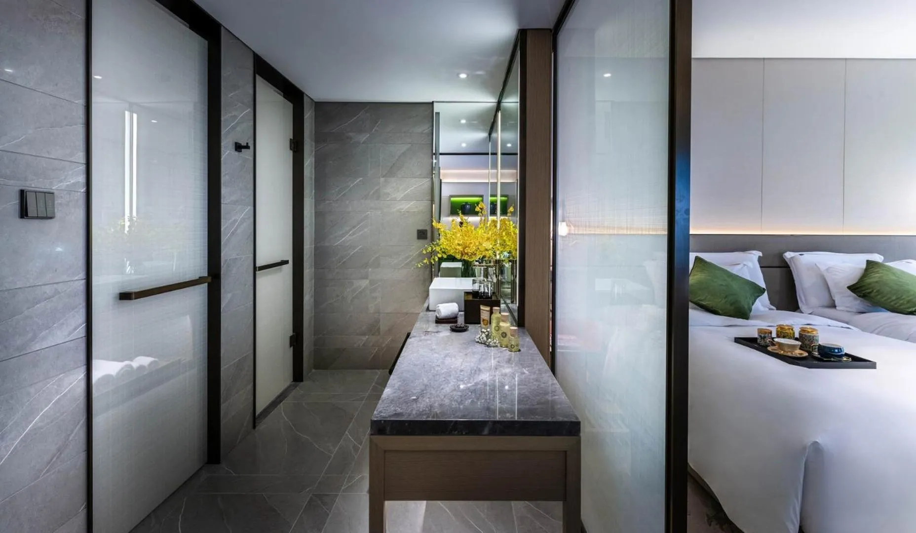 Bathroom, Bed in Elegant Hotel Guangzhou Zhujiang New Town Canton Tower- Free Shuttle Bus to Canton Fair Complex during Canton Fair period