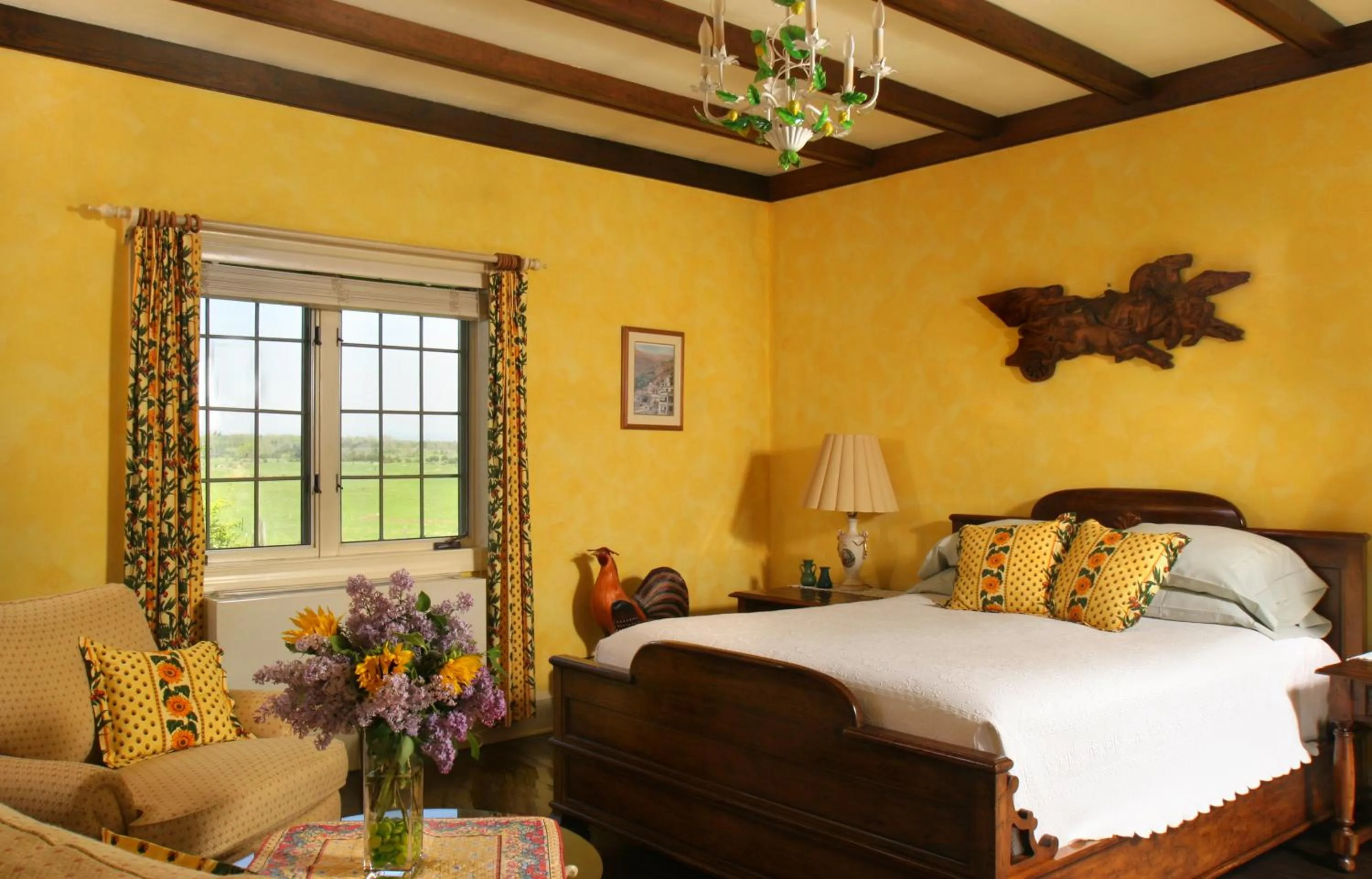 L'Auberge Provencale Inn & Restaurant