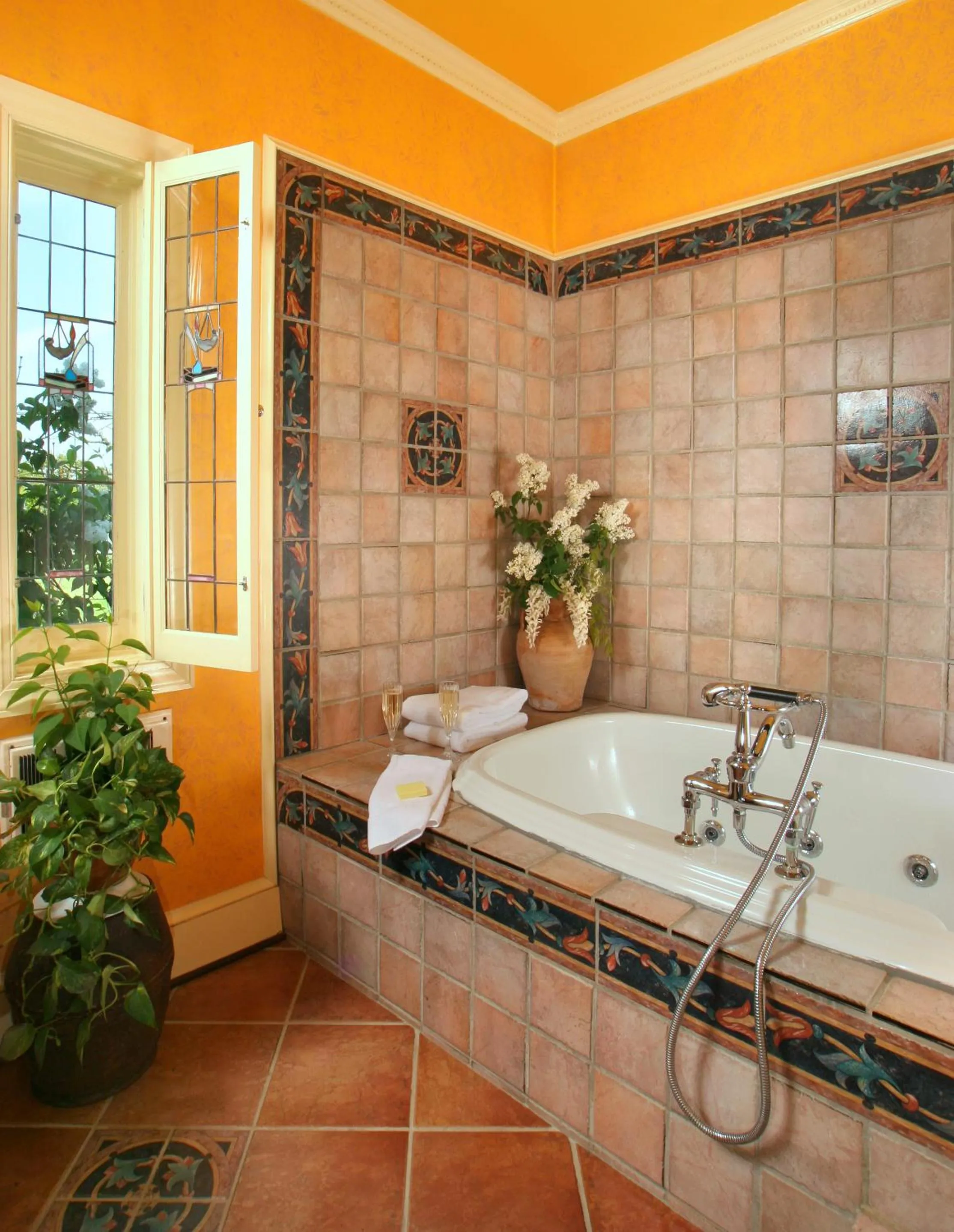 L'Auberge Provencale Inn & Restaurant