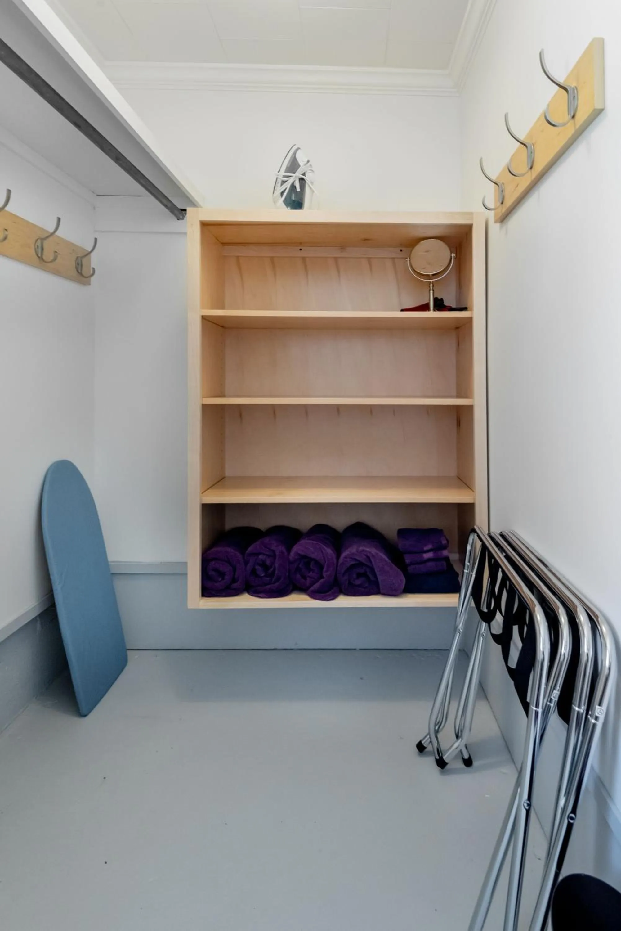 Folly Vacation Laid Back Casual Beach Bungalow 209-B