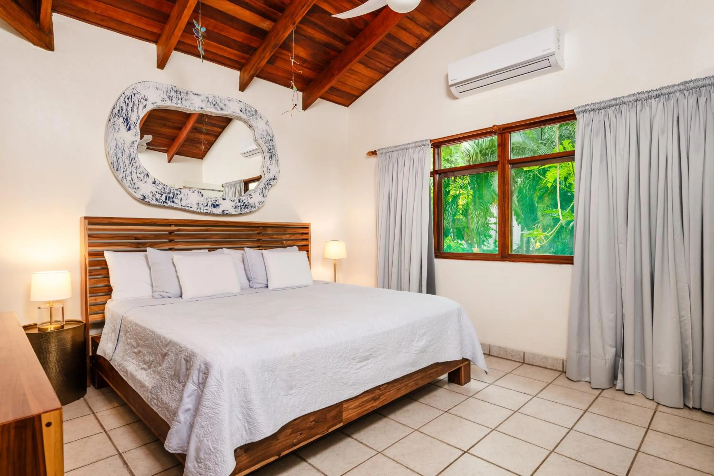 Bed in Casa Sueca Hotel - At the Beach