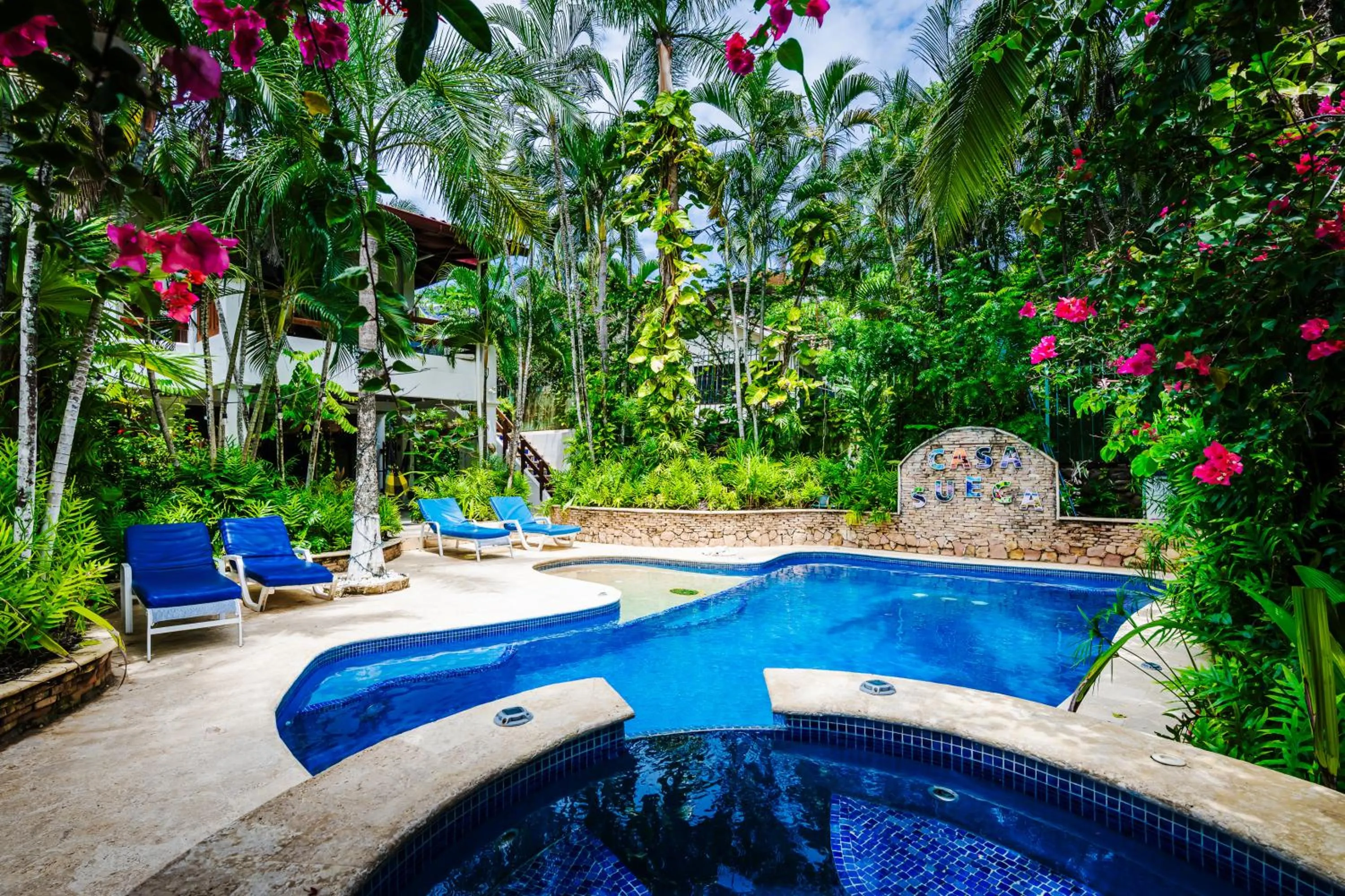 Property building in Casa Sueca Hotel - At the Beach