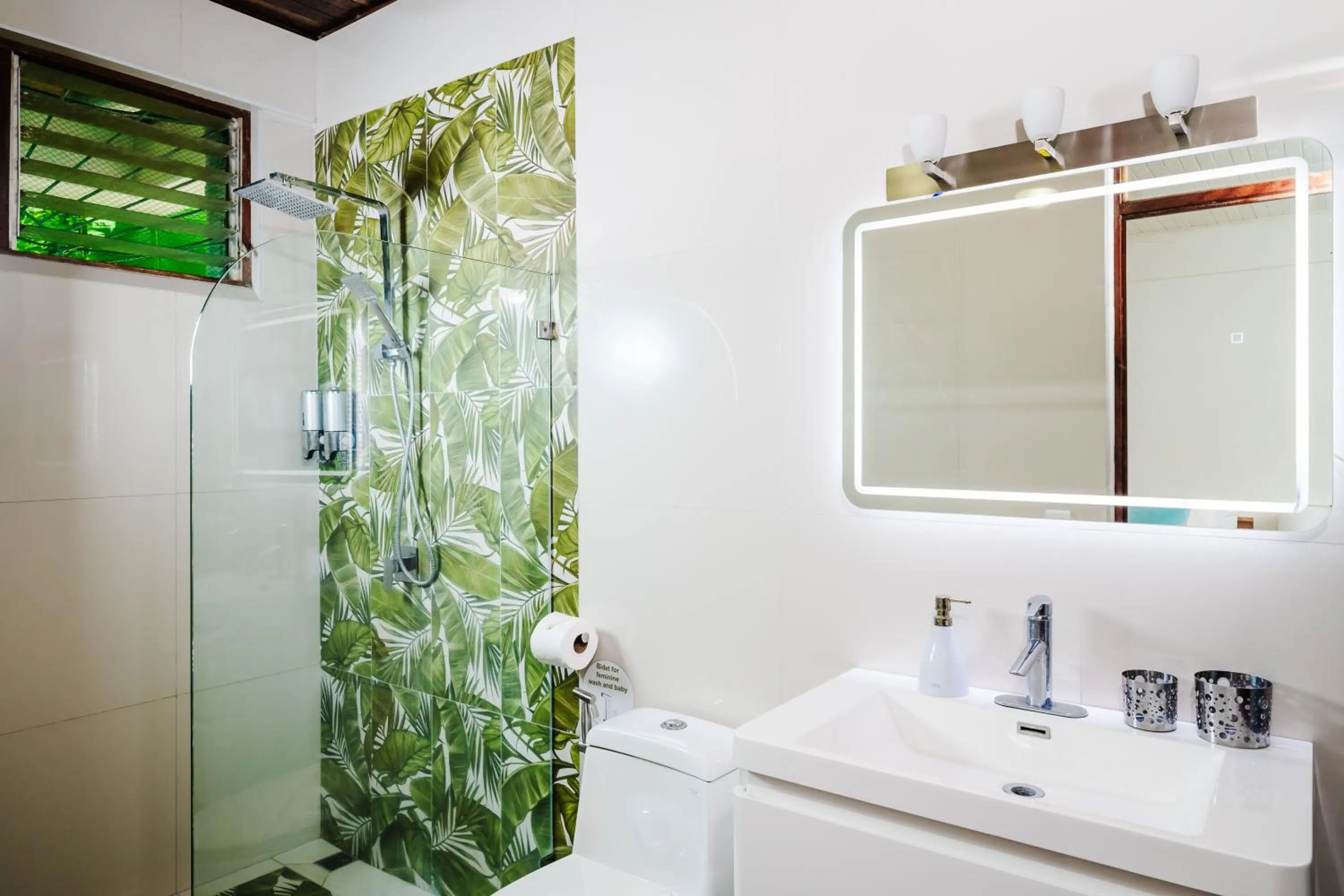 Bathroom in Casa Sueca Hotel - At the Beach