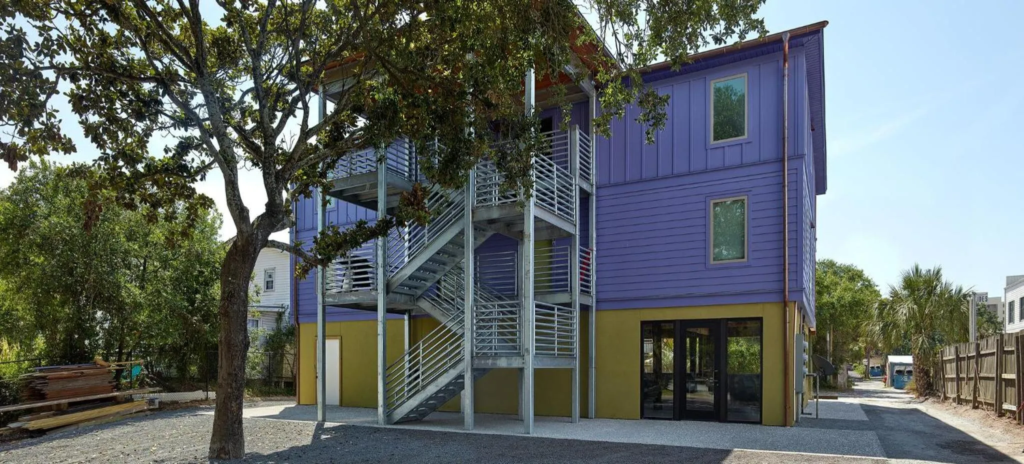 Folly Vacation Perfect Purple Palace Apt A