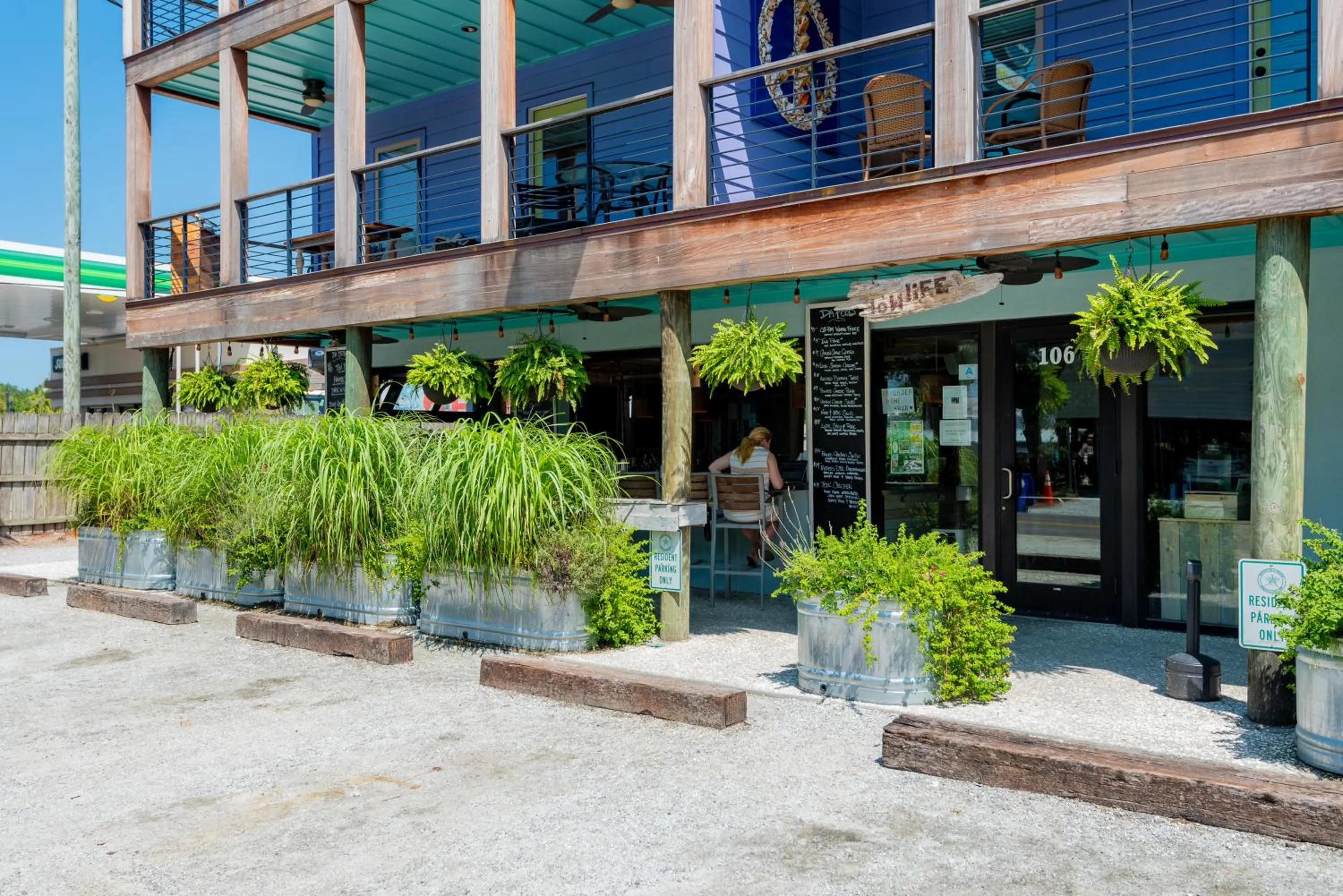 Folly Vacation Perfect Purple Palace Apt A