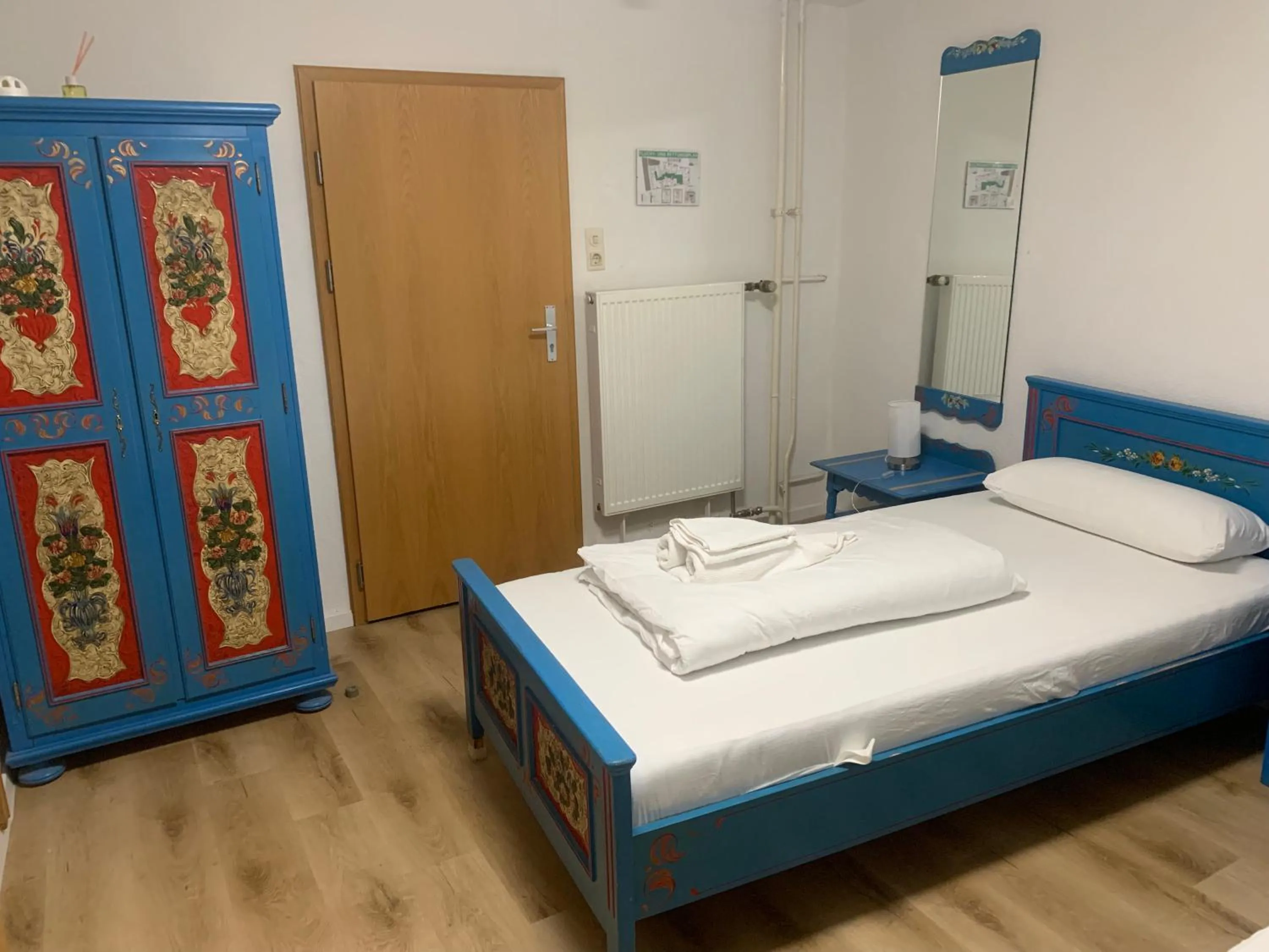 Bed in China Restaurant Hotel Lotus