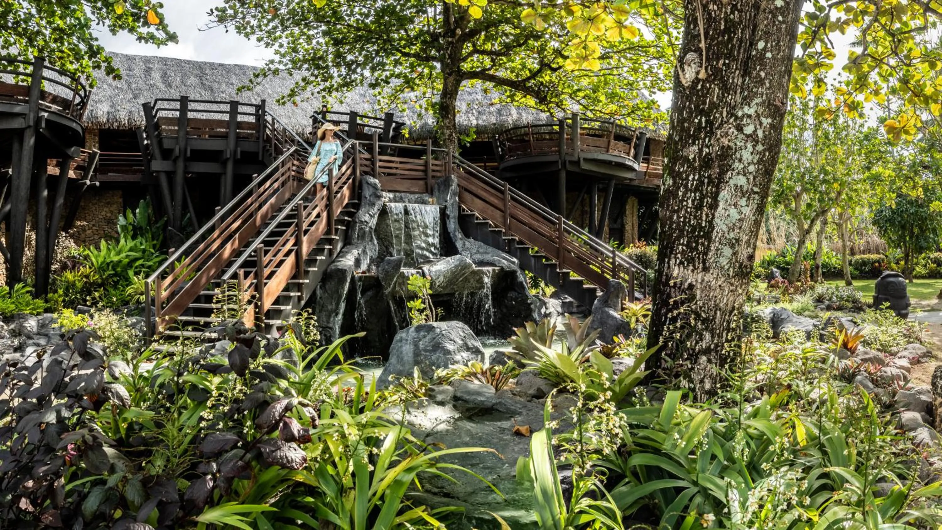 Restaurant/places to eat in Le Taha'a by Pearl Resorts