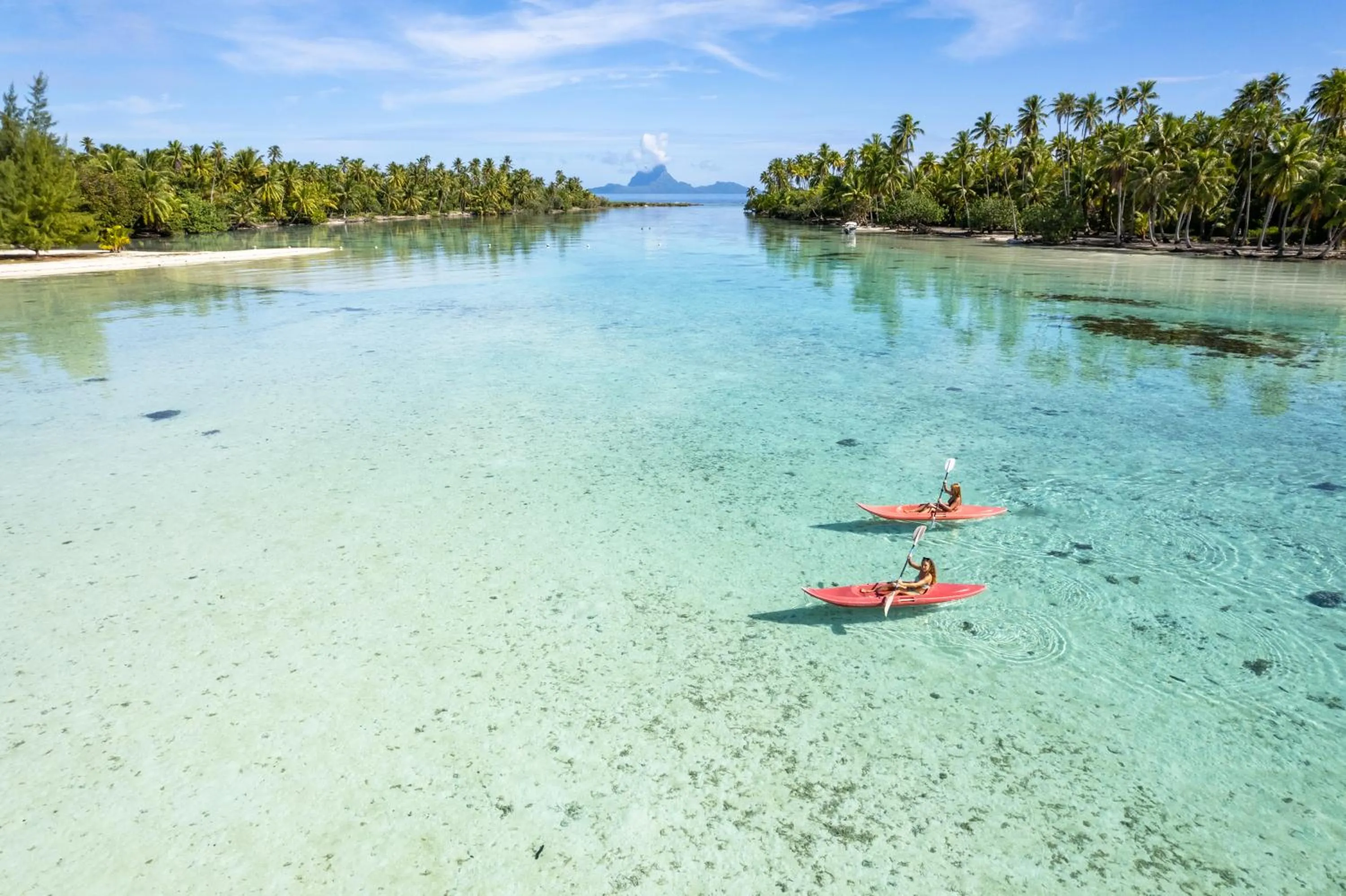 Canoeing in Le Taha'a by Pearl Resorts