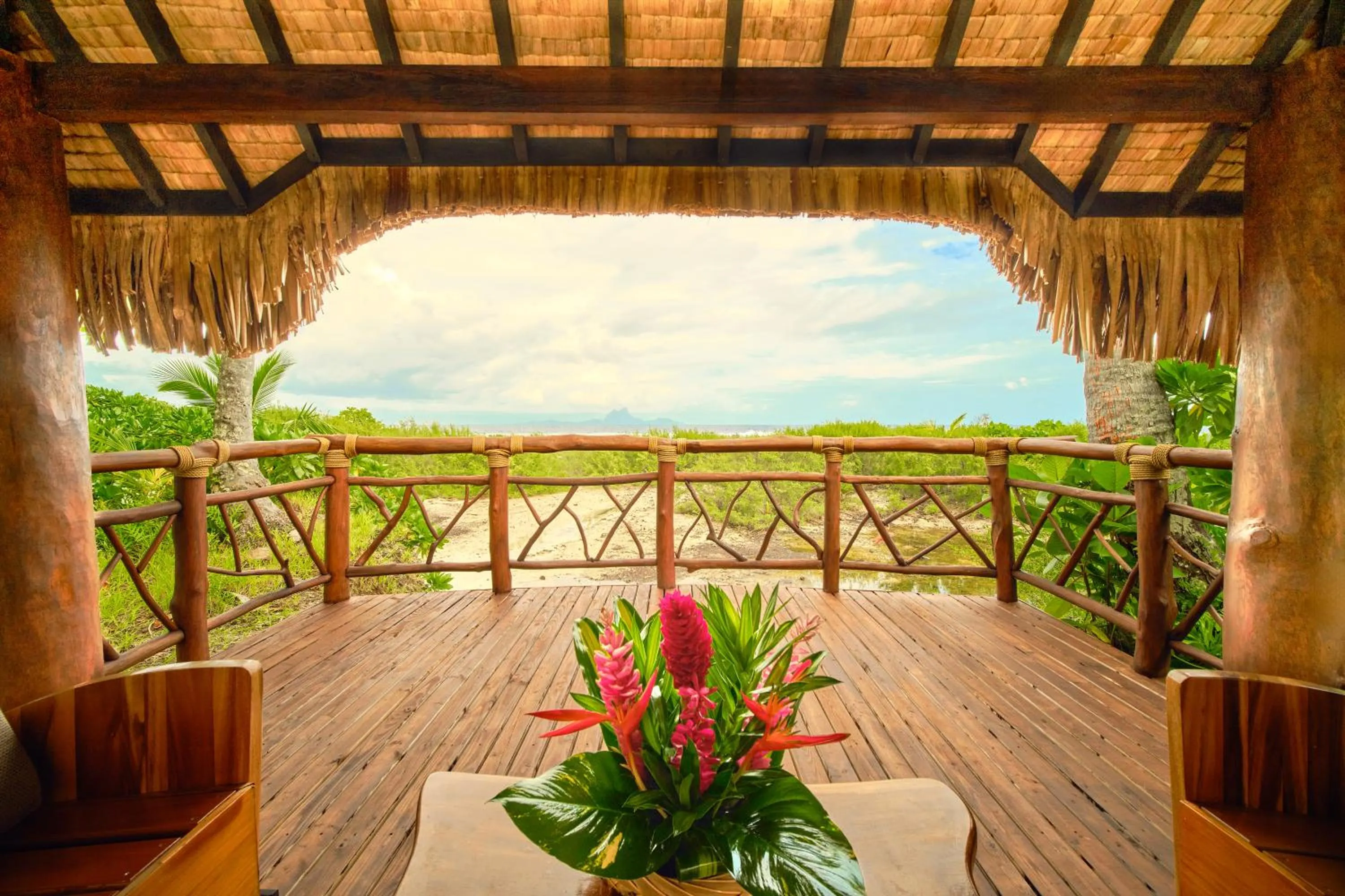 Garden in Le Taha'a by Pearl Resorts