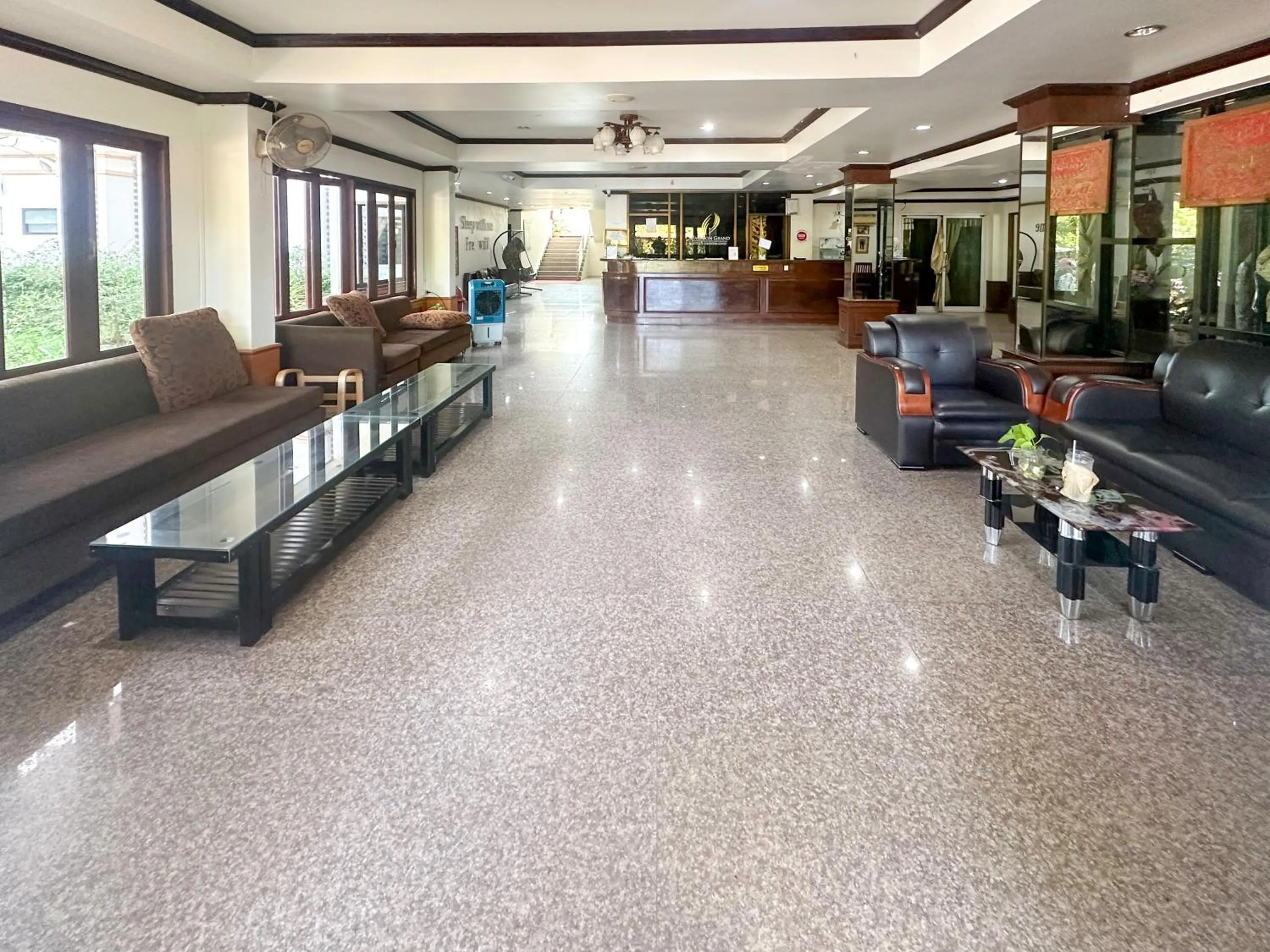Seating area in Baiboon Grand Hotel