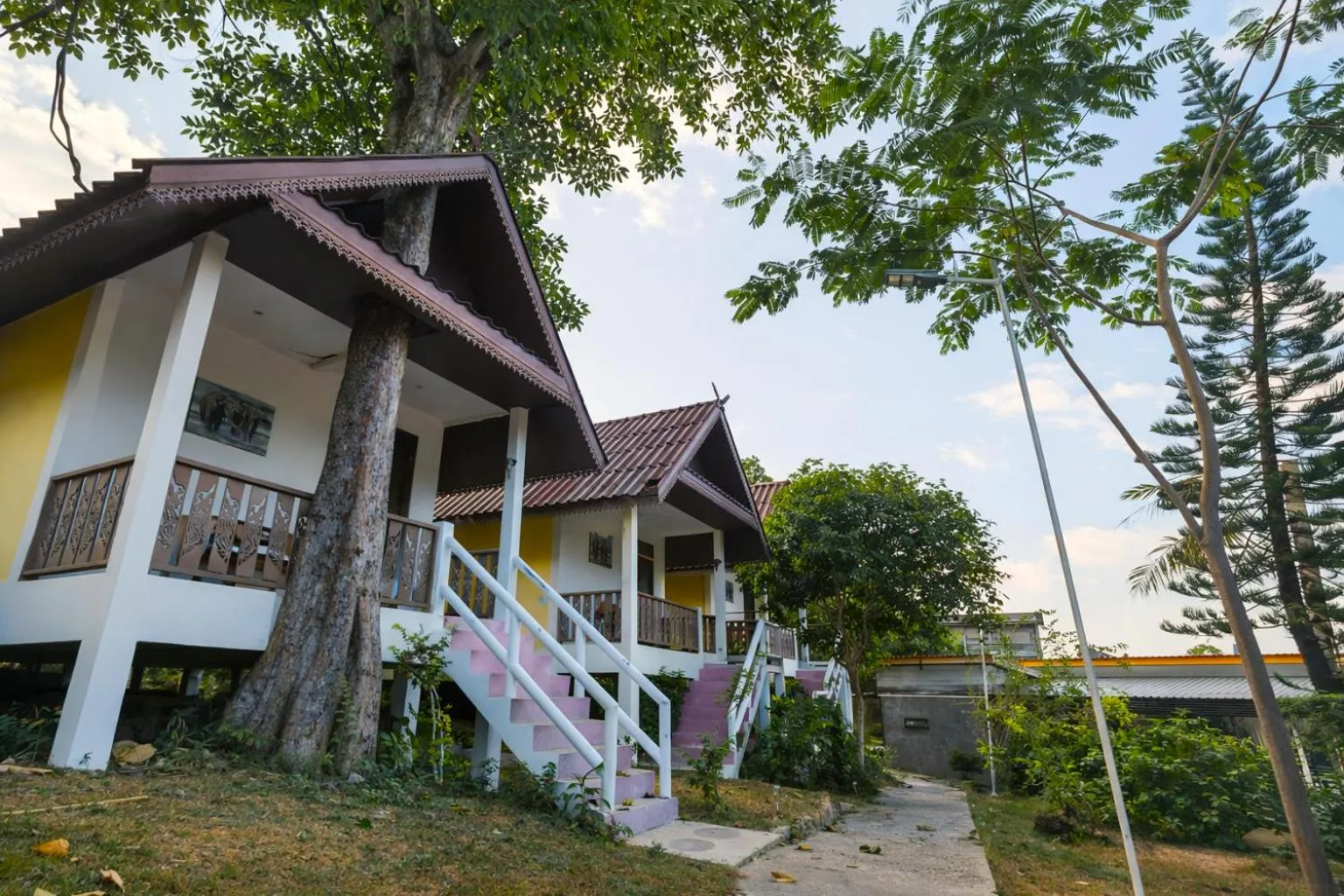 Property building in Phi Phi Chang Grand Resort