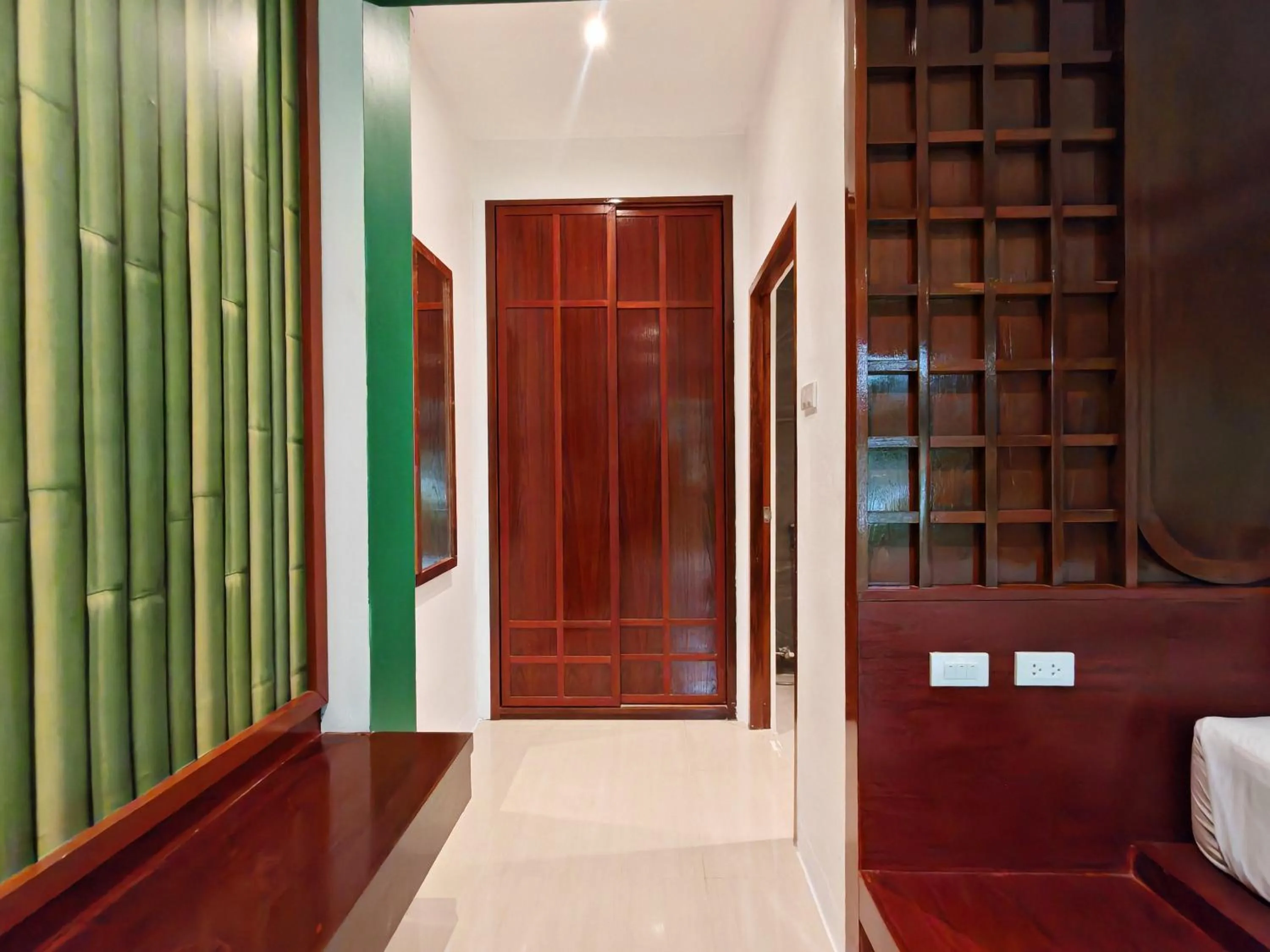 Phi Phi Chang Grand Resort