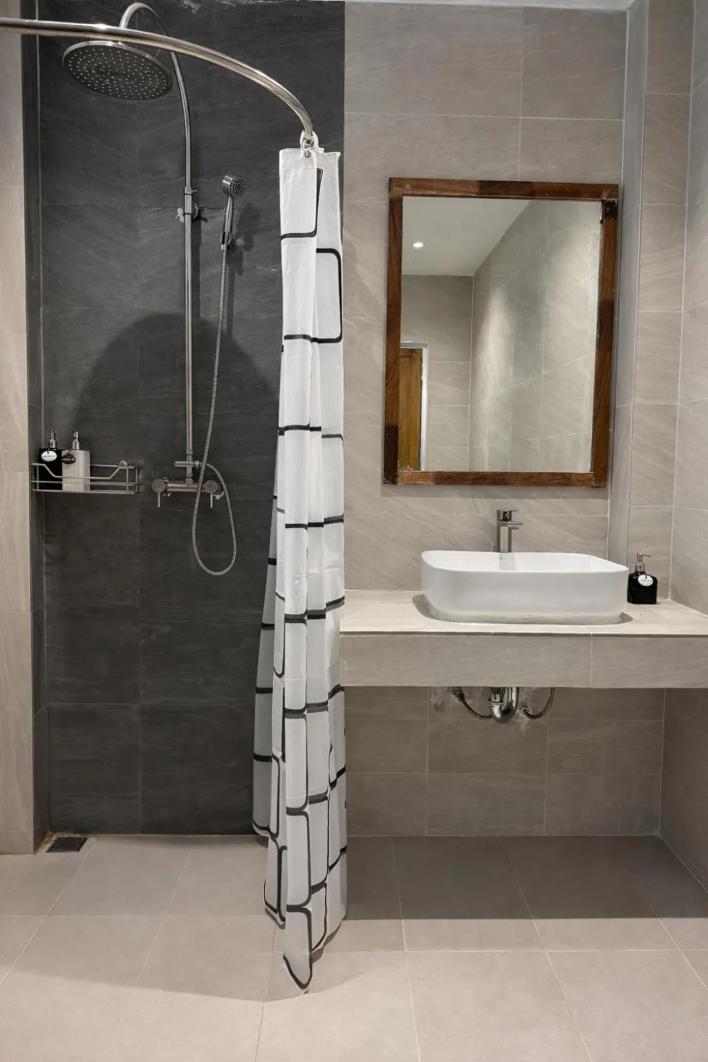 Phi Phi Chang Grand Resort