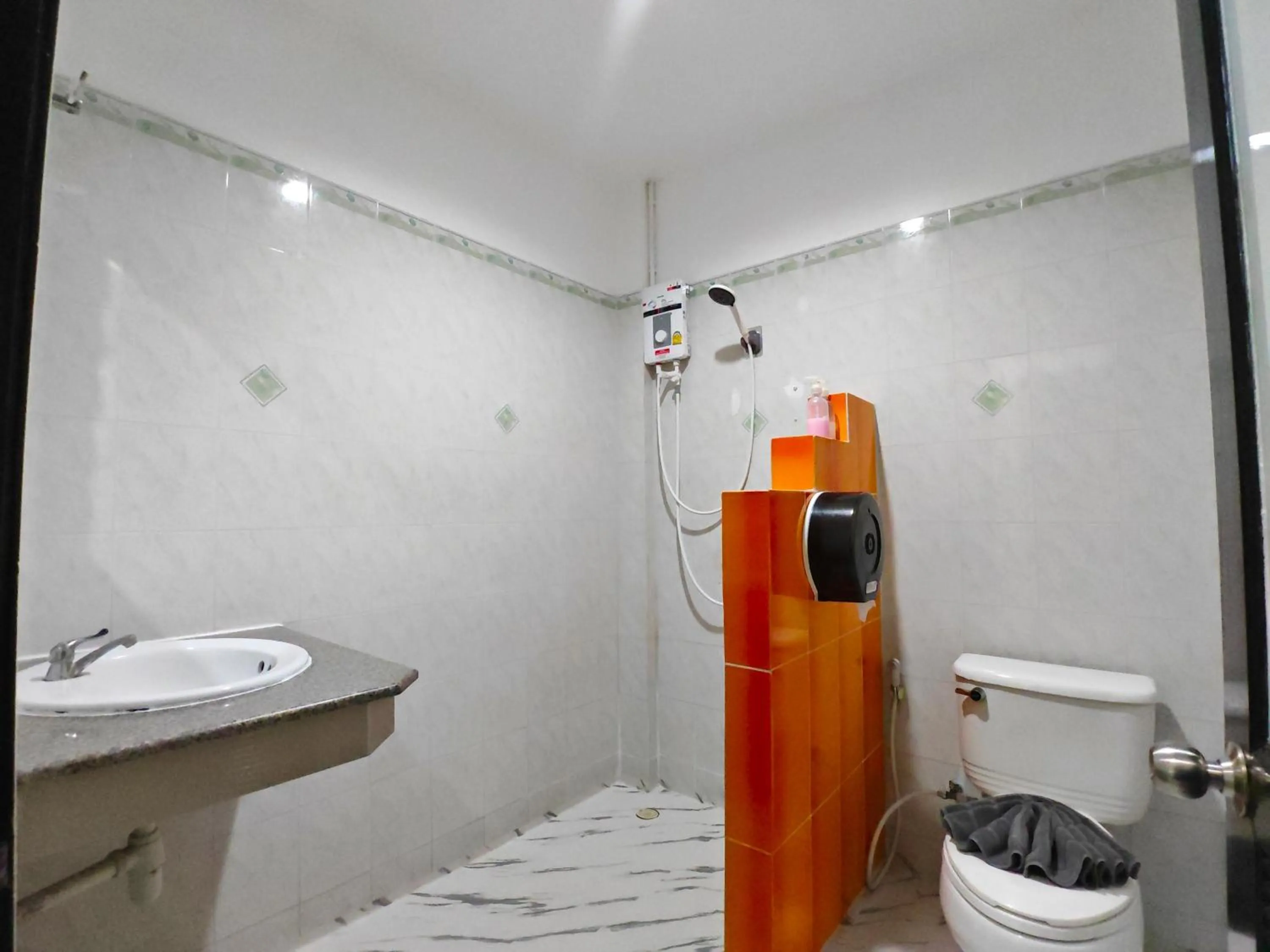 Phi Phi Chang Grand Resort