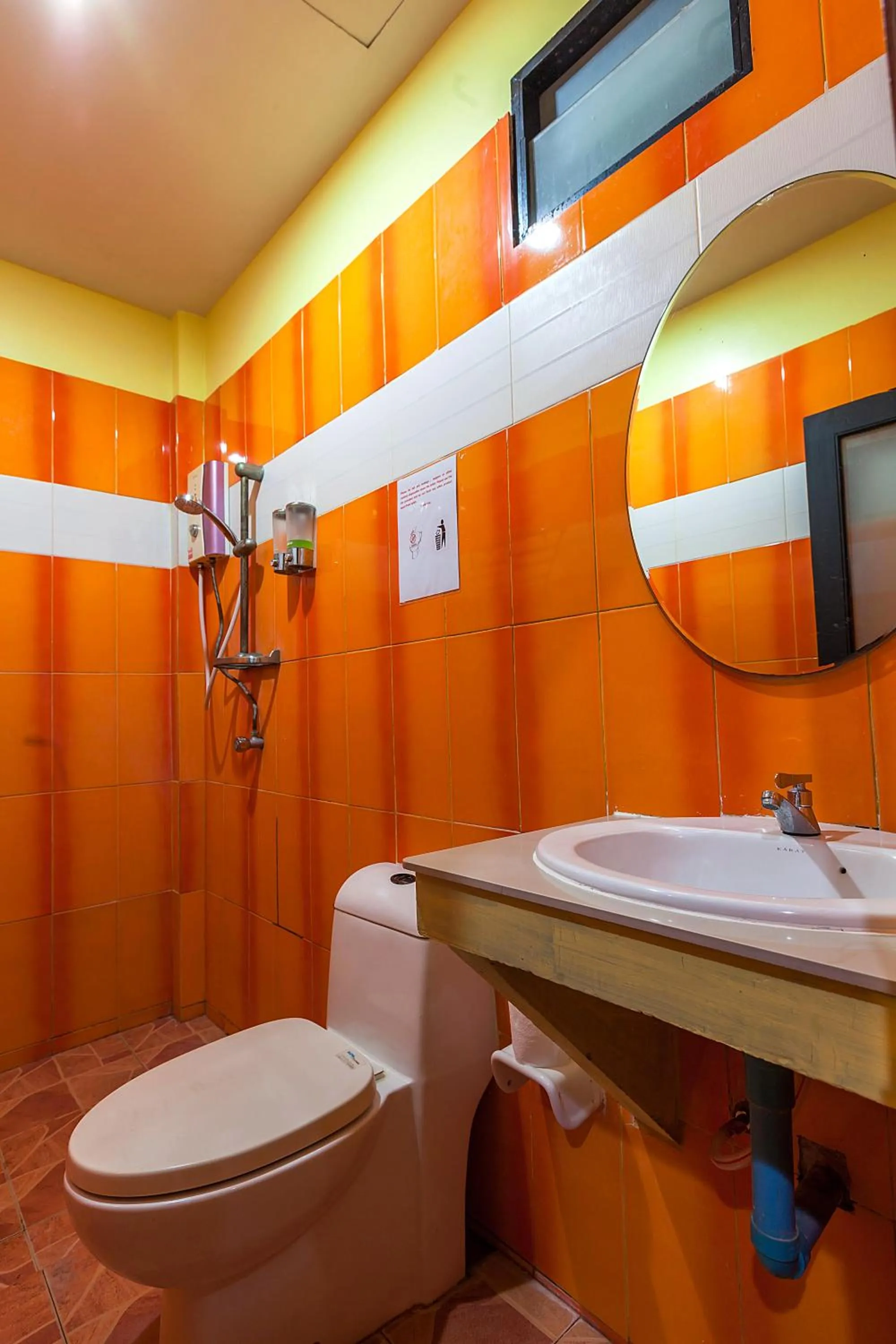 Bathroom in Phi Phi Chang Grand Resort