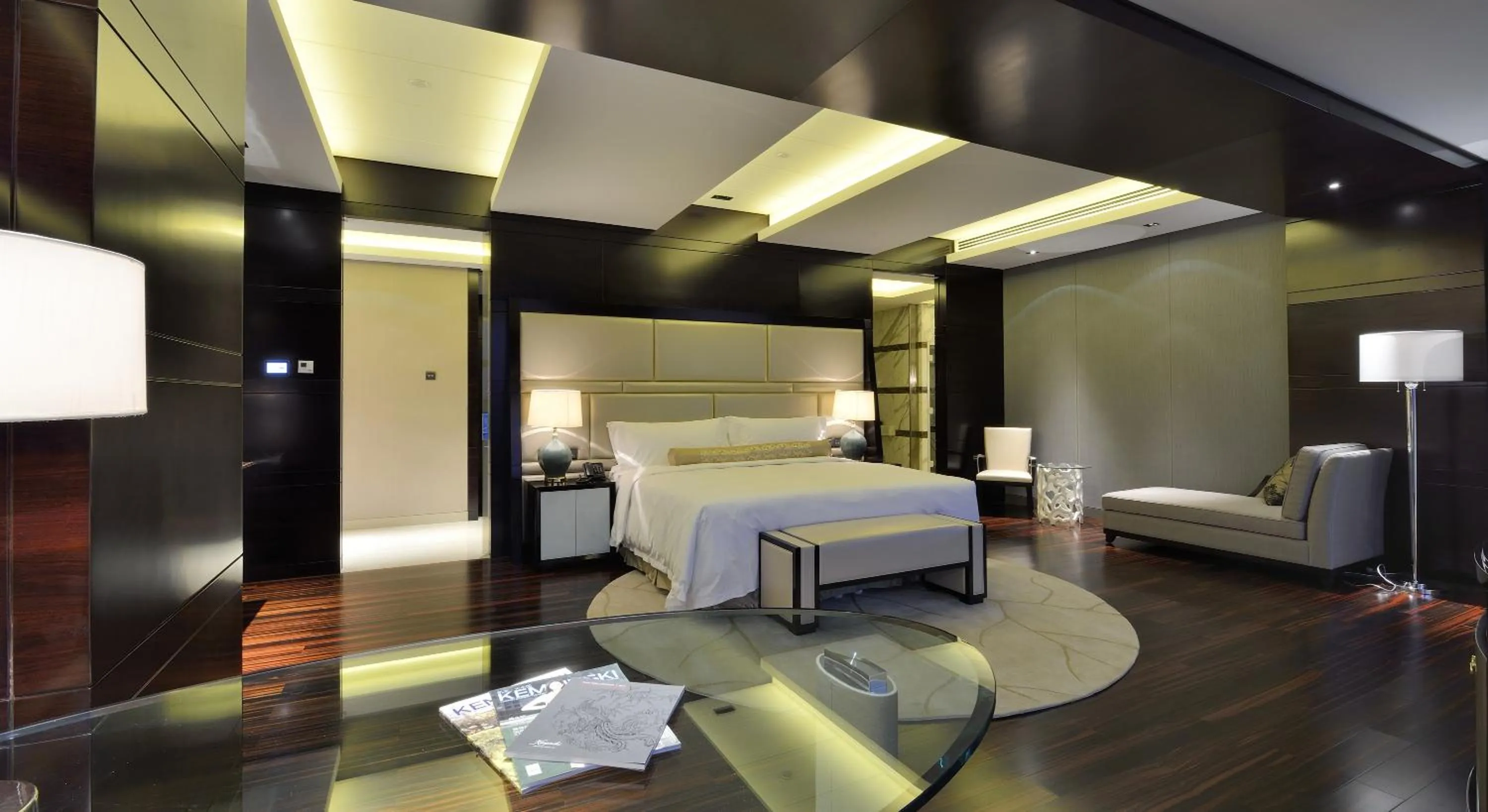 Bedroom, Bed in Kempinski Hotel Taiyuan