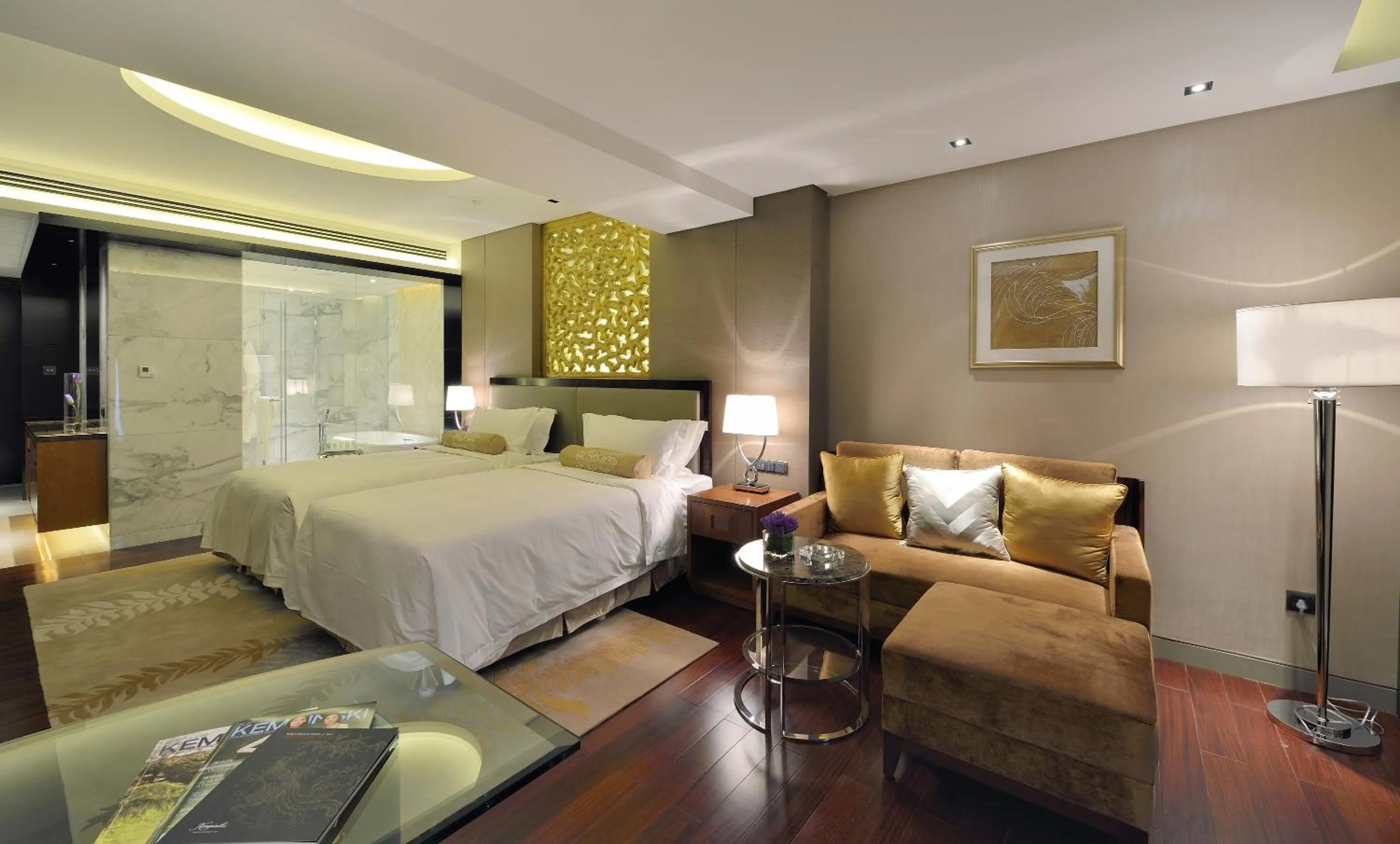 Bed in Kempinski Hotel Taiyuan