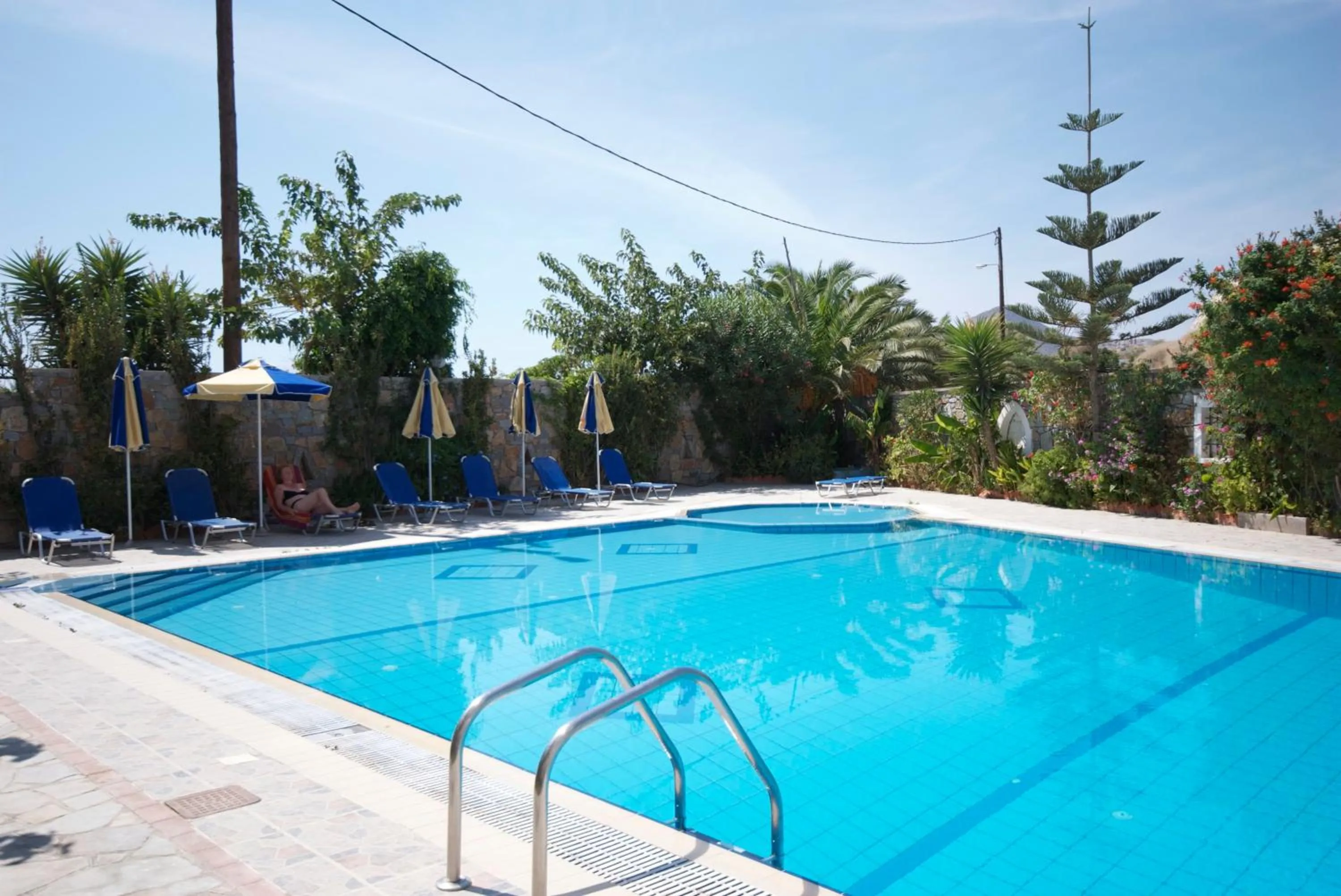 Swimming pool in Sarikampos Beach