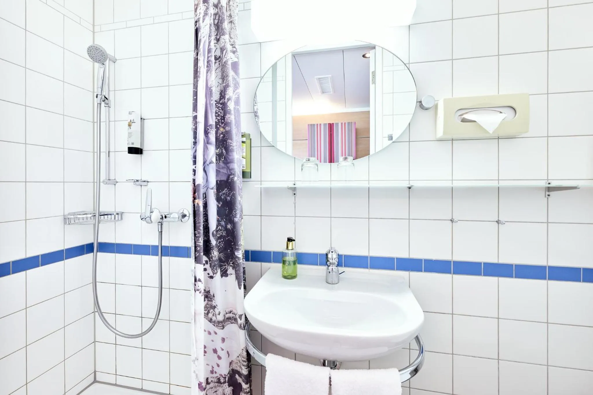 Toilet in Steinenschanze Charming City & Garden Hotel