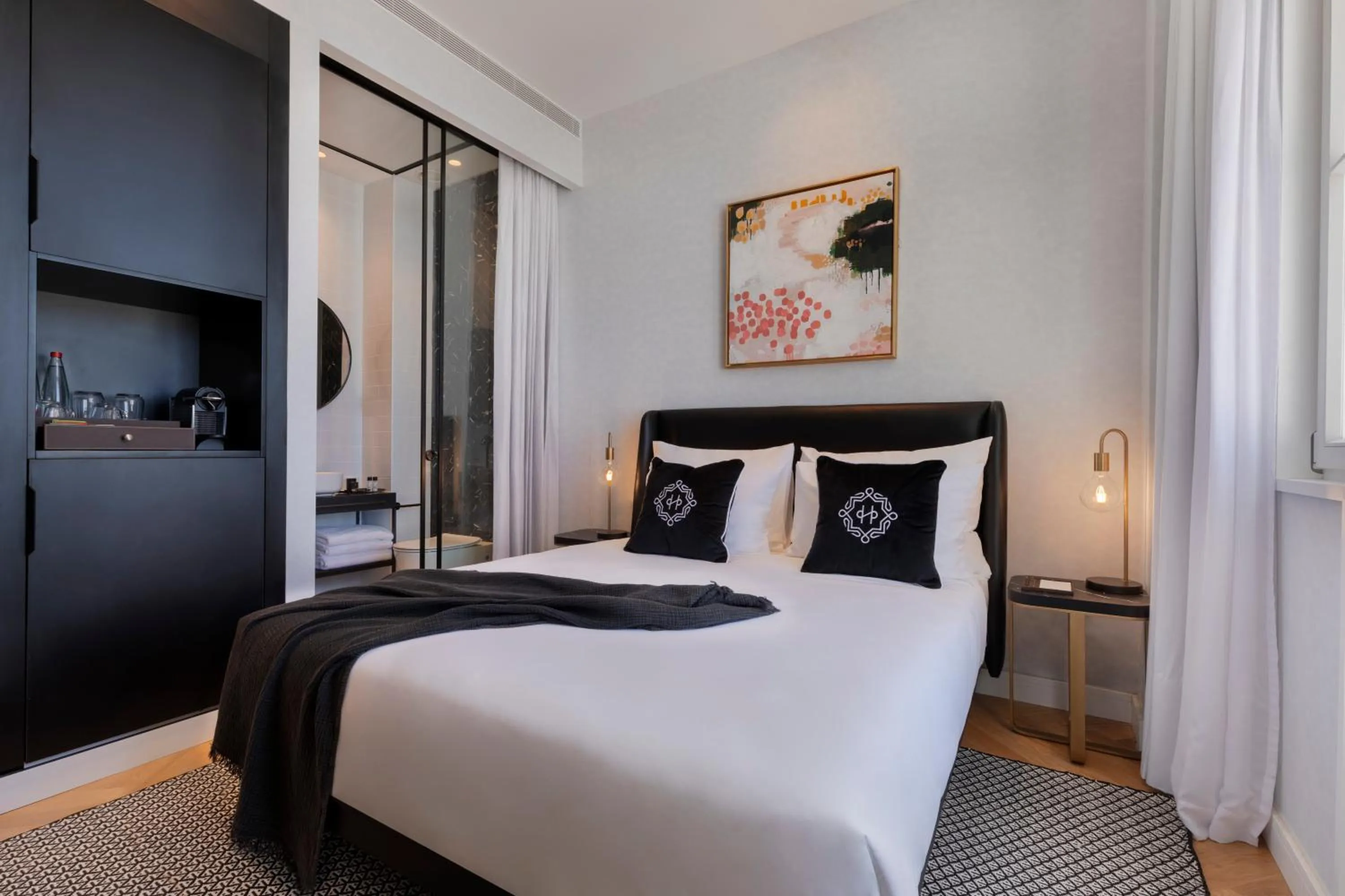 Bedroom, Bed in The Herbert Tel Aviv