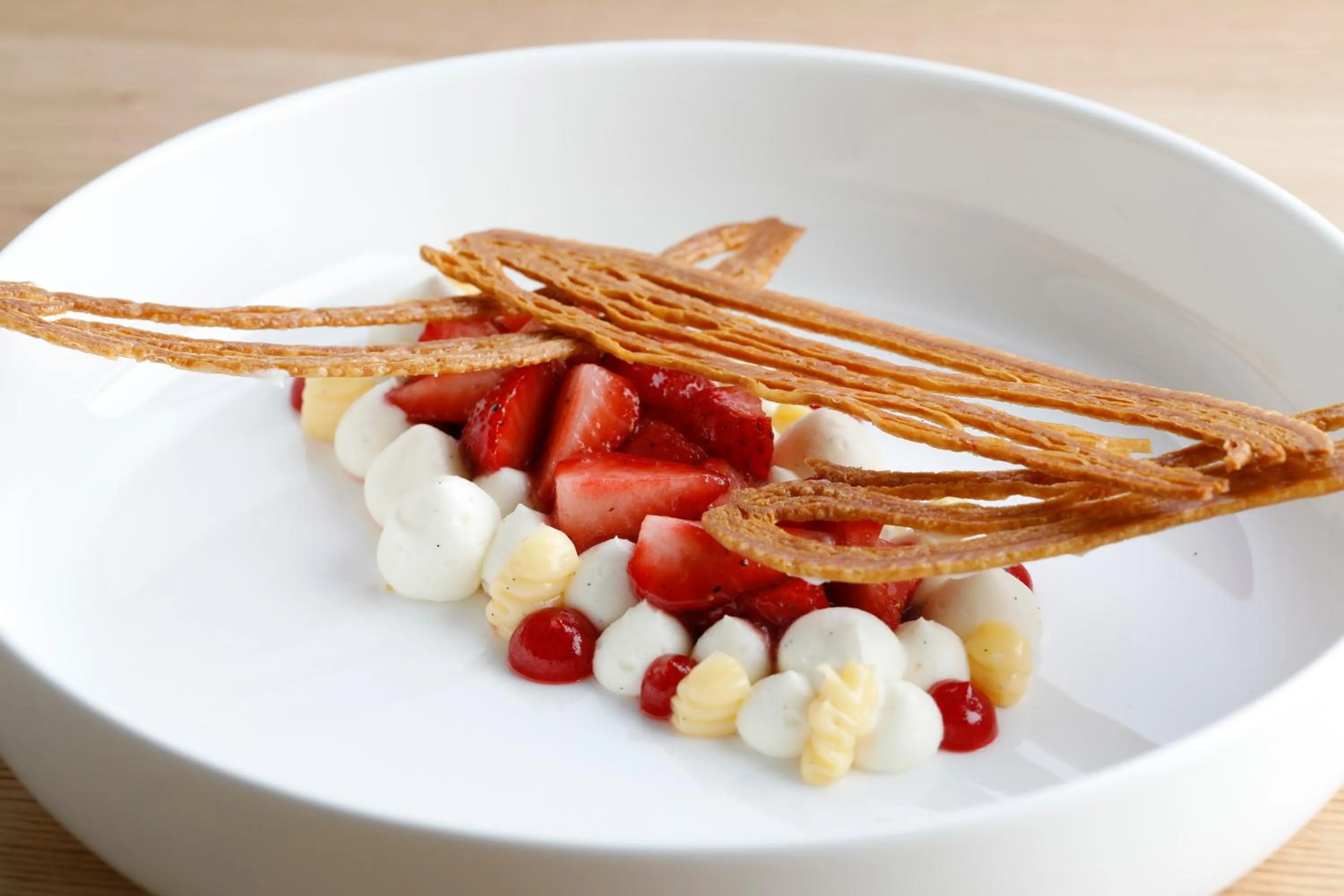 Food in Hôtel Résidence Parc des Eaux Vives