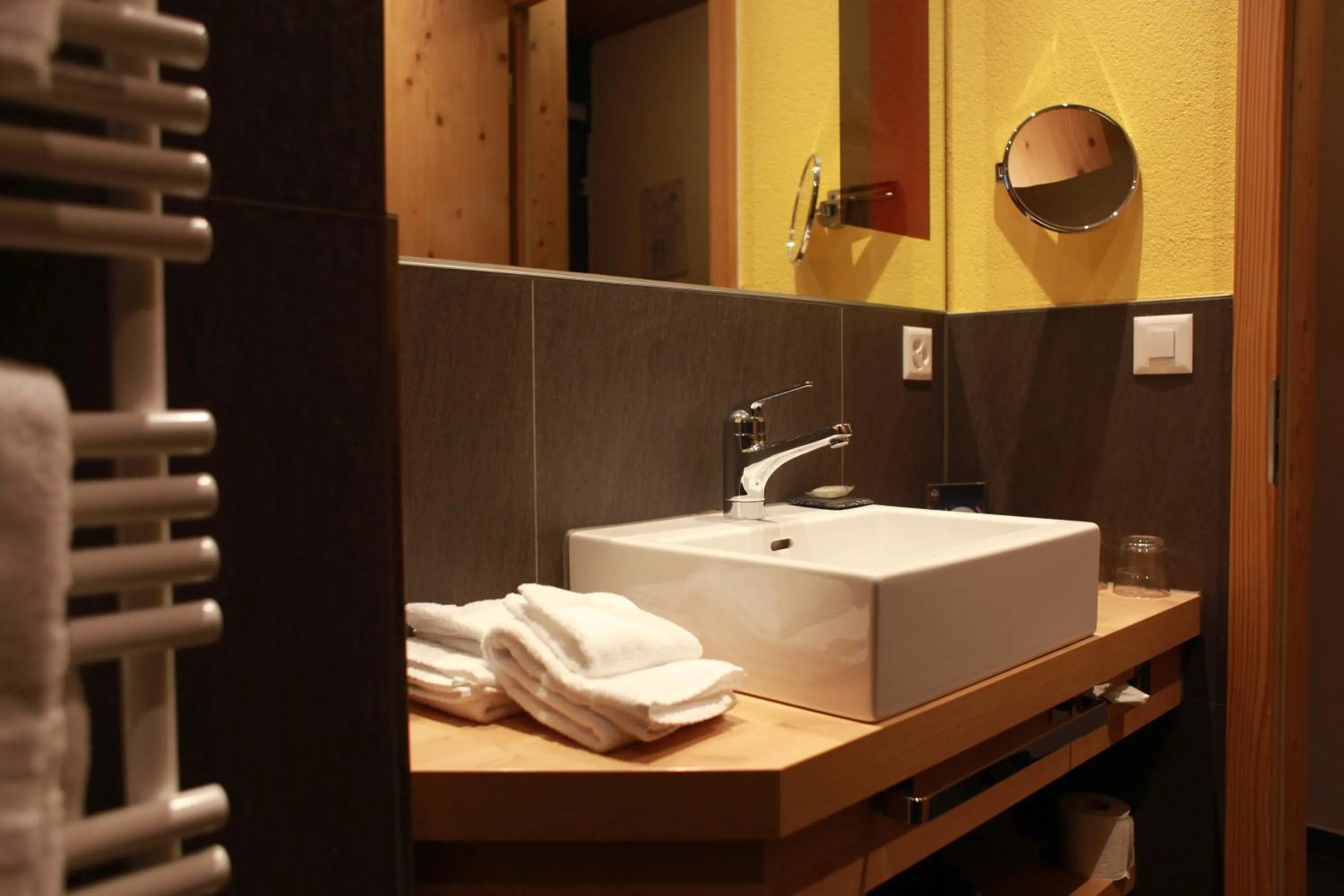 Bathroom in Eiger Mountain & Soul Resort