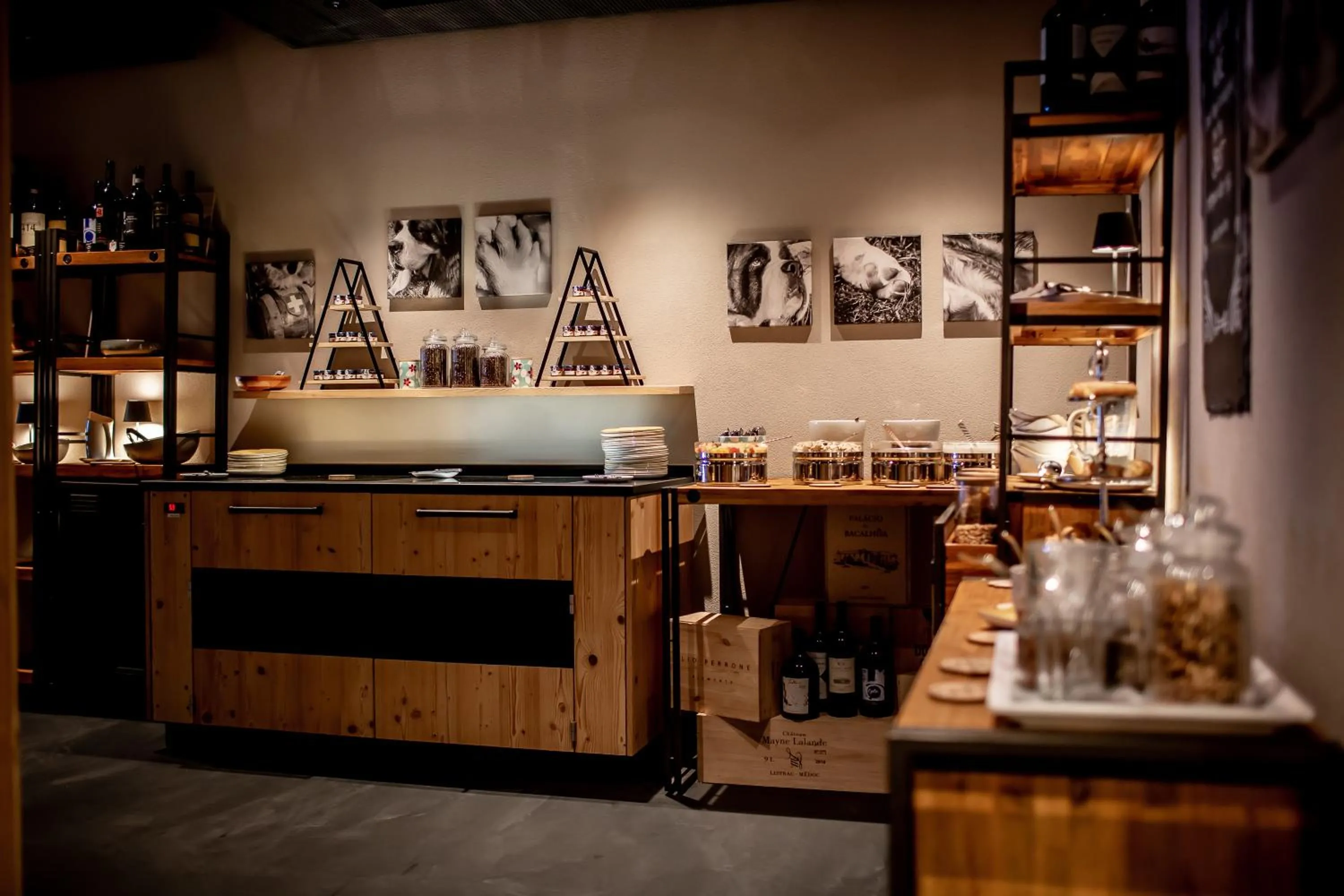 Breakfast in Eiger Mountain & Soul Resort