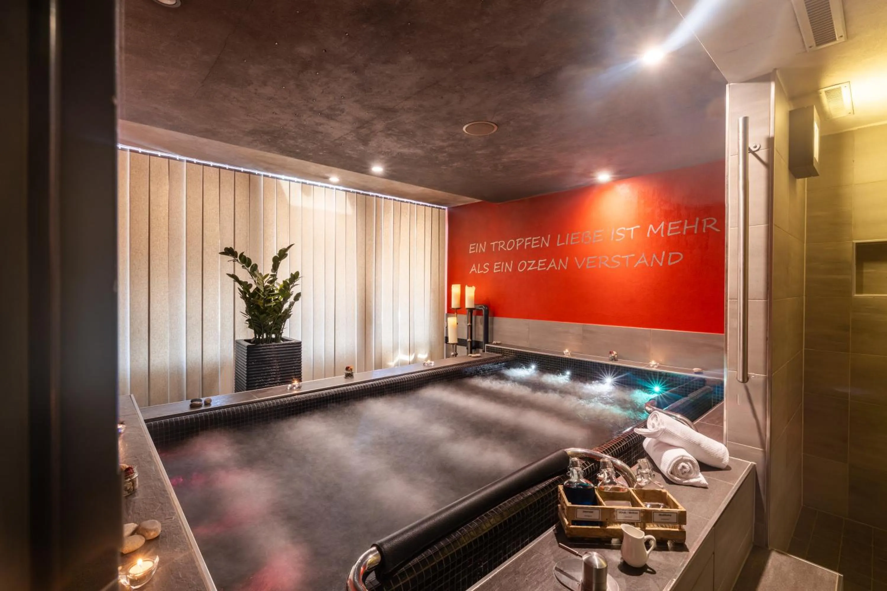 Hot Tub in Eiger Mountain & Soul Resort