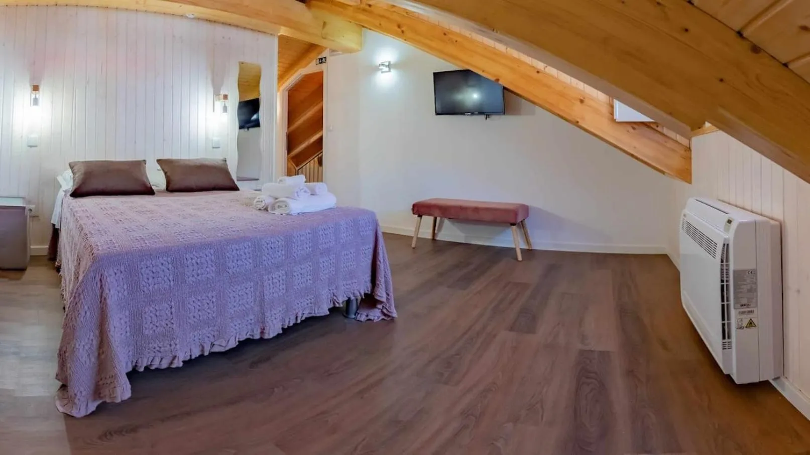 Bedroom, Bed in Blue House Ponte de Lima