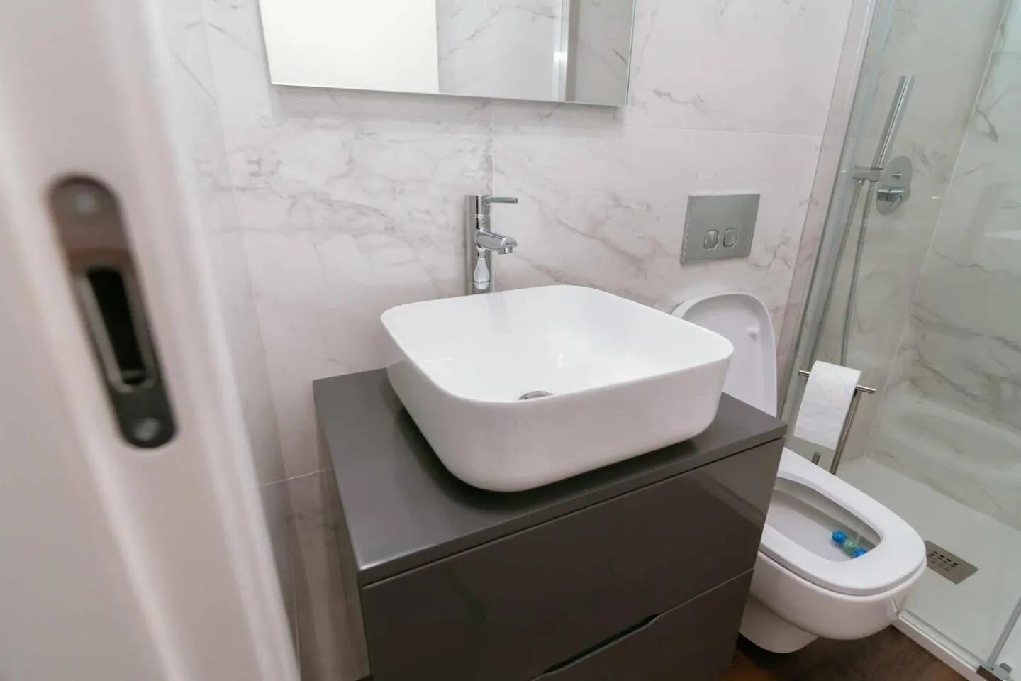 Bathroom in Blue House Ponte de Lima