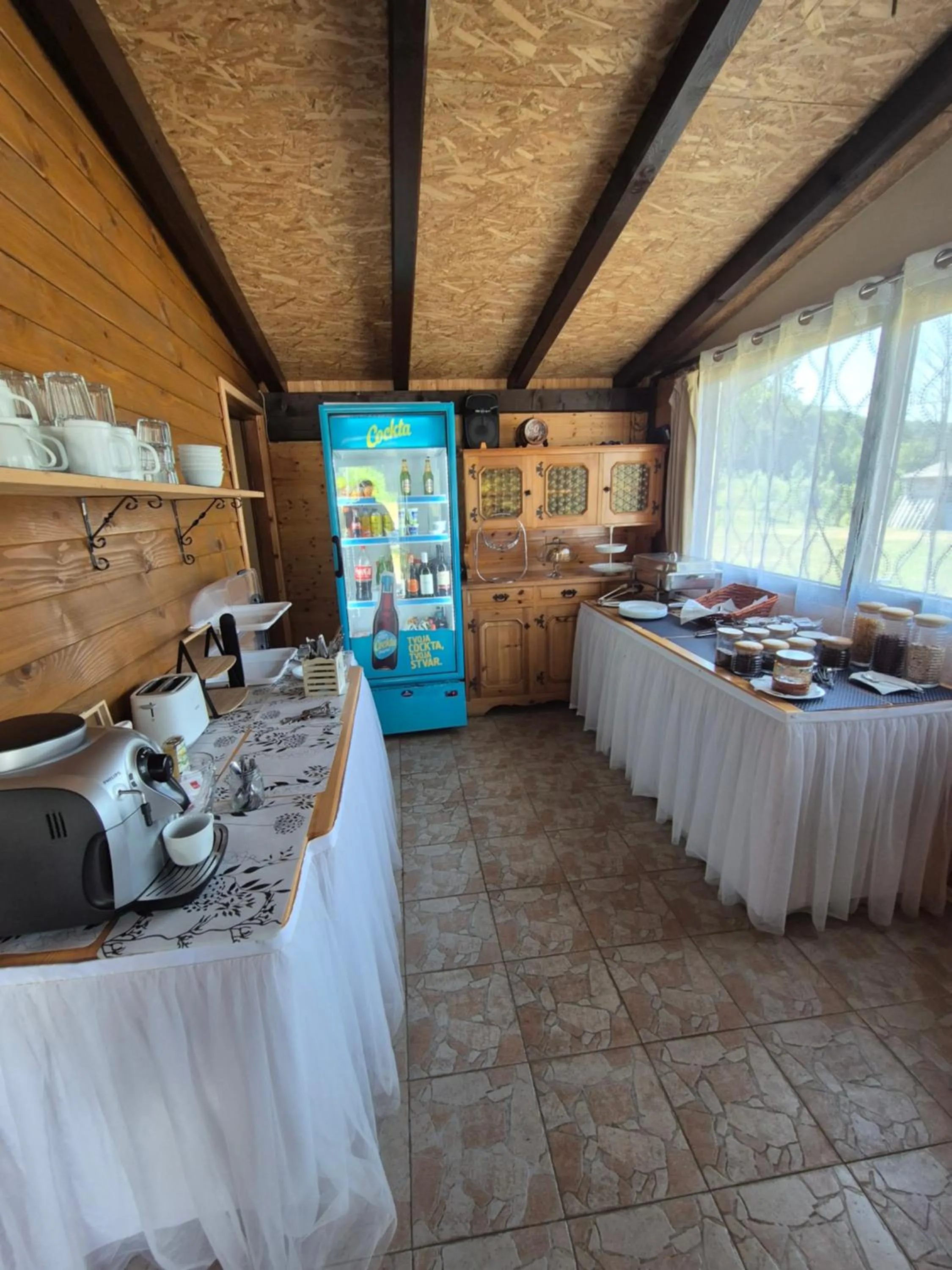 Breakfast in Plitvice House Rosha