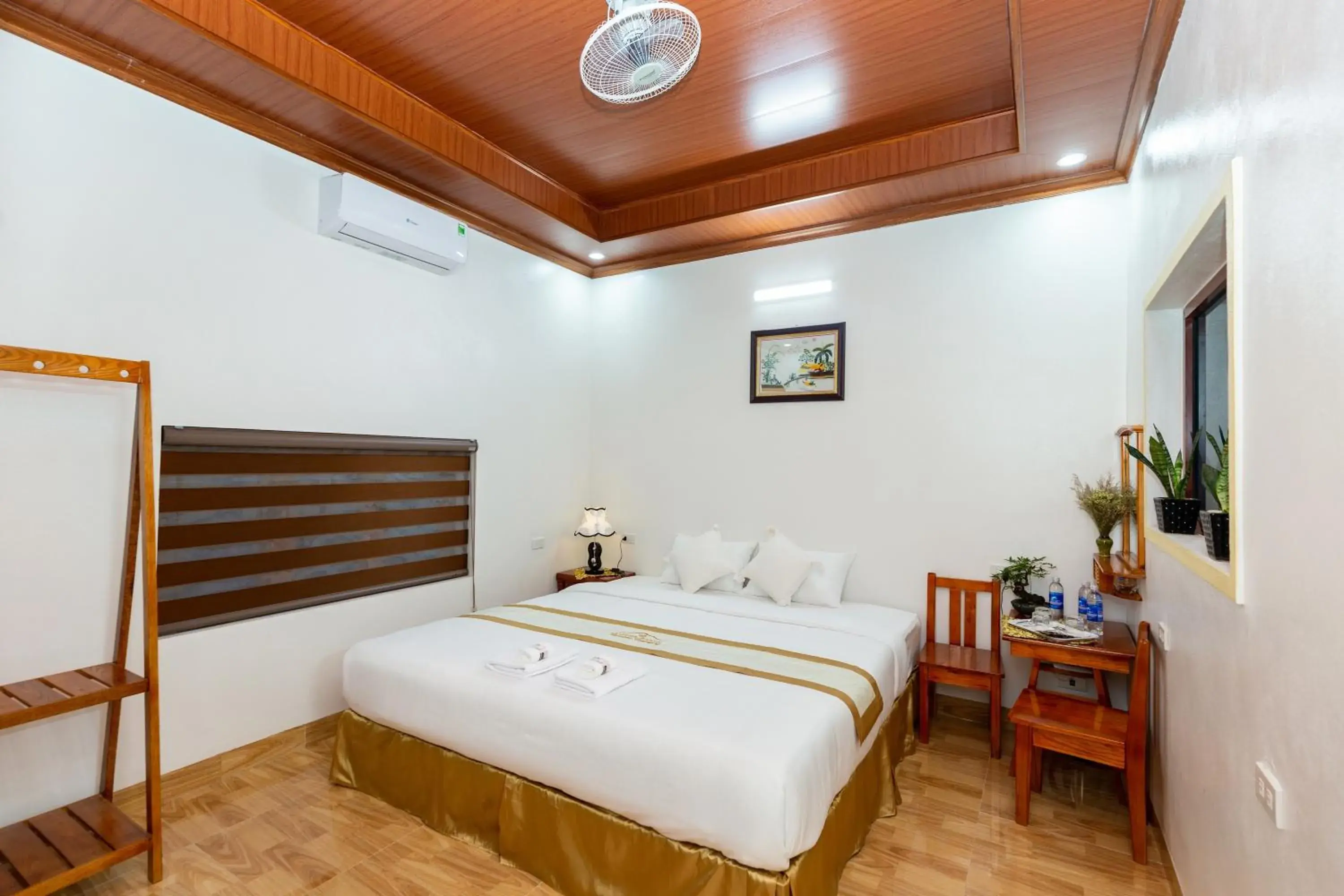 Double Room with Balcony - single occupancy in Tam Coc Tuong Vy Homestay Double Room with Balcony - single occupancy in Tam Coc Tuong Vy Homestay