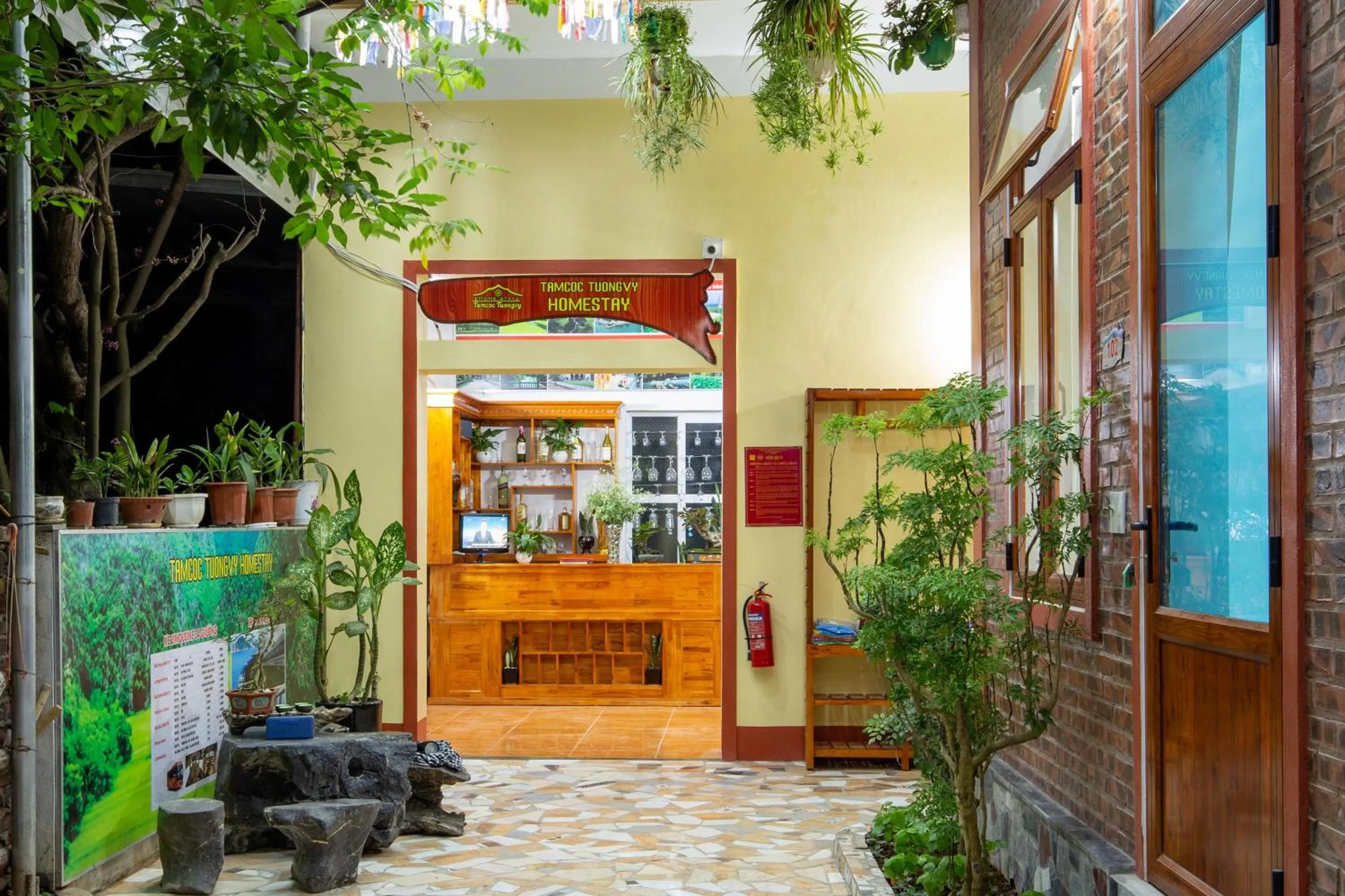 Restaurant/places to eat in Tam Coc Tuong Vy Homestay