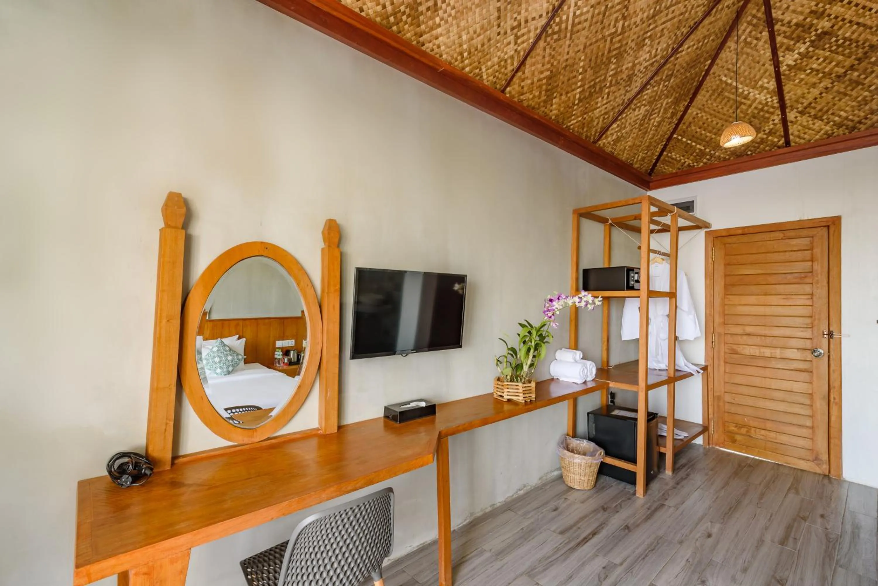 Communal lounge/ TV room in Phka Kravan Boutique