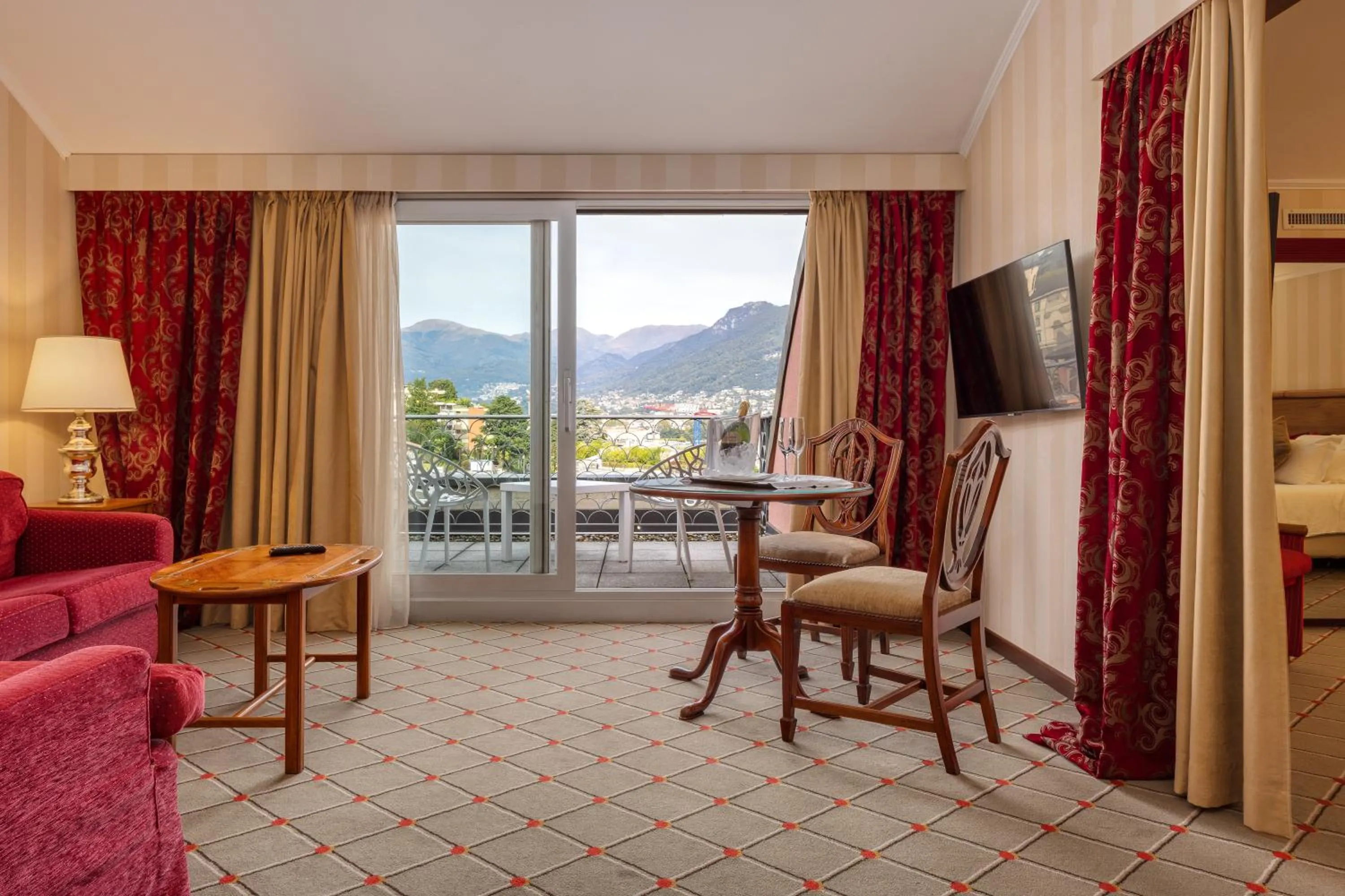 Balcony/Terrace in Hotel De La Paix