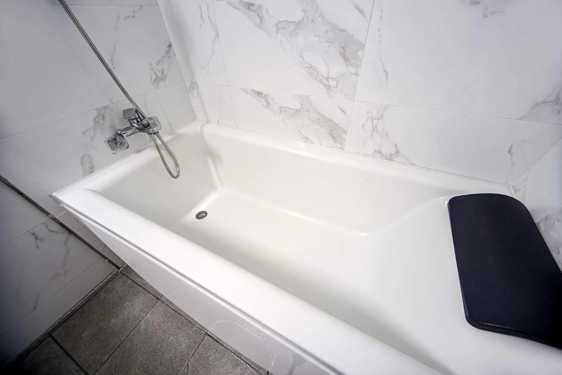 Bathroom in Welkin Hotel