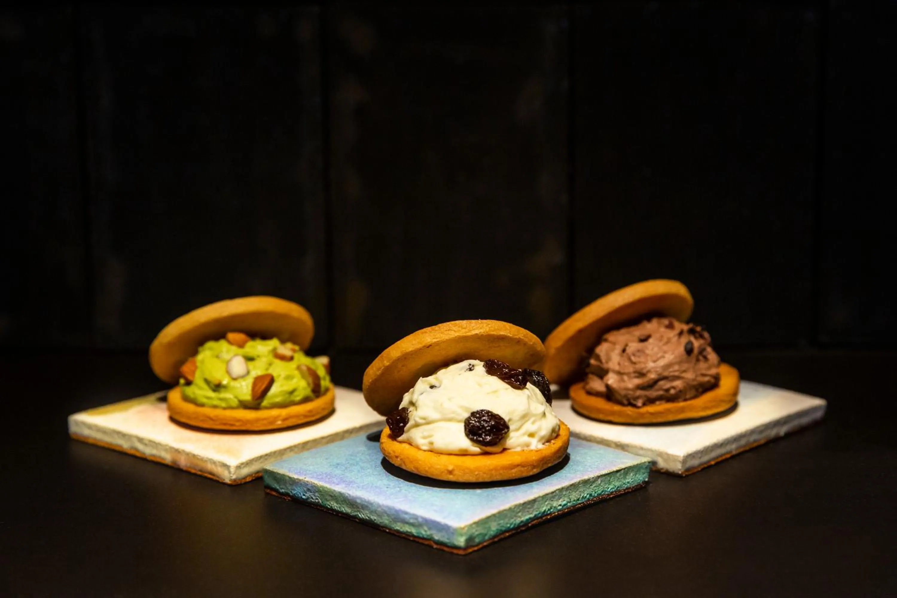 Area and facilities in BUNSHODO HOTEL