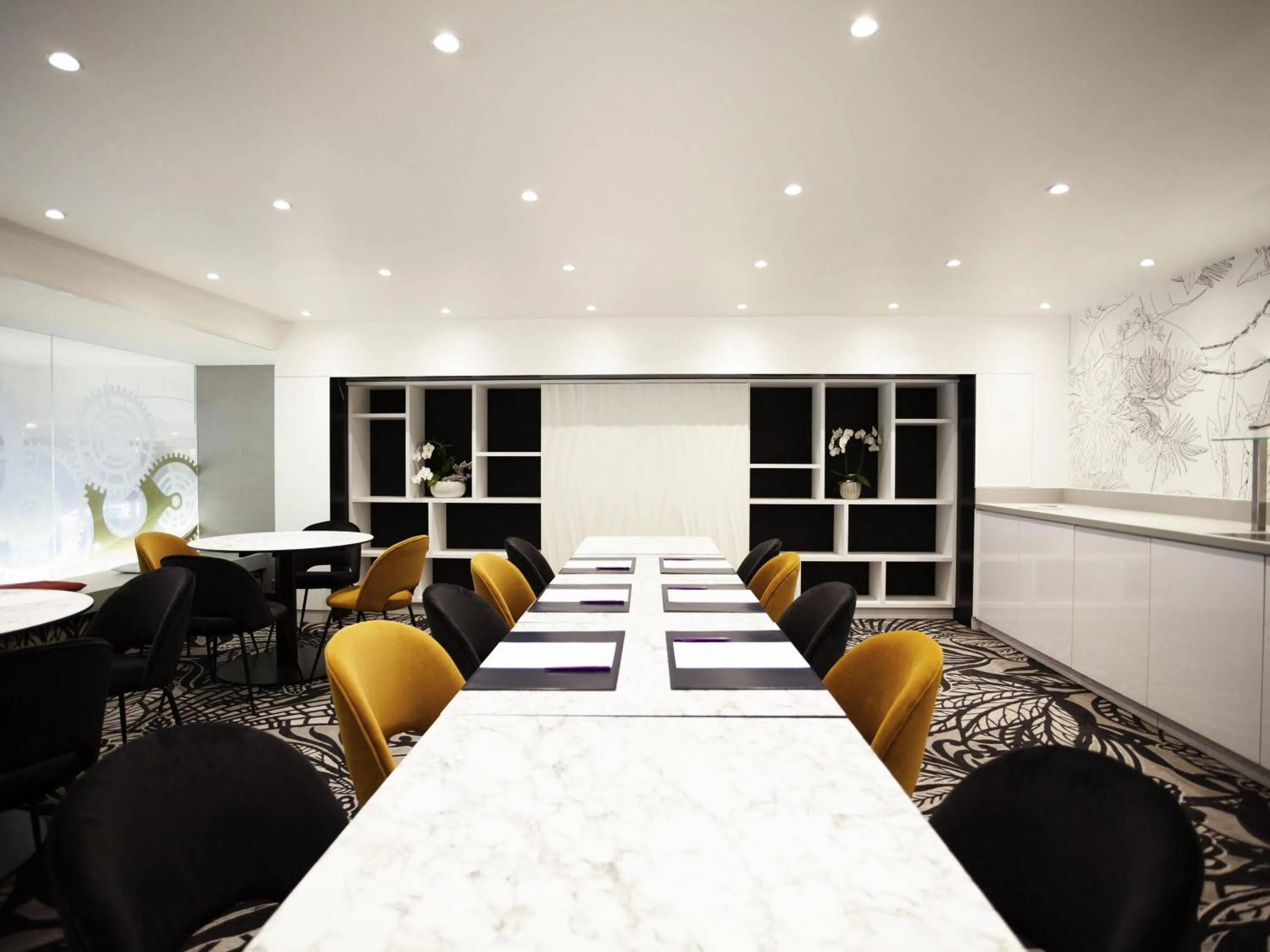 Business facilities in Mercure Biel