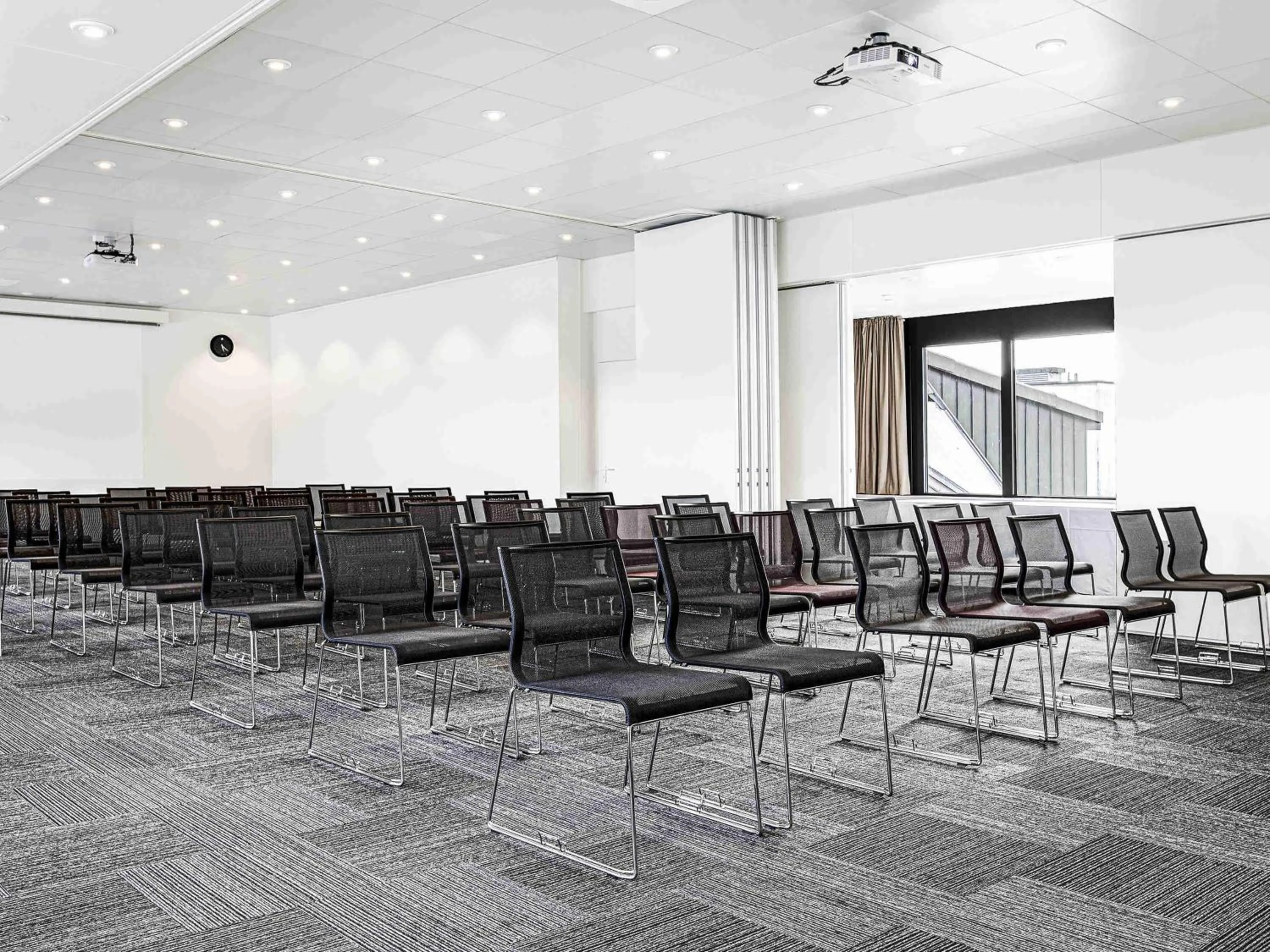 Meeting/conference room in Mercure Biel