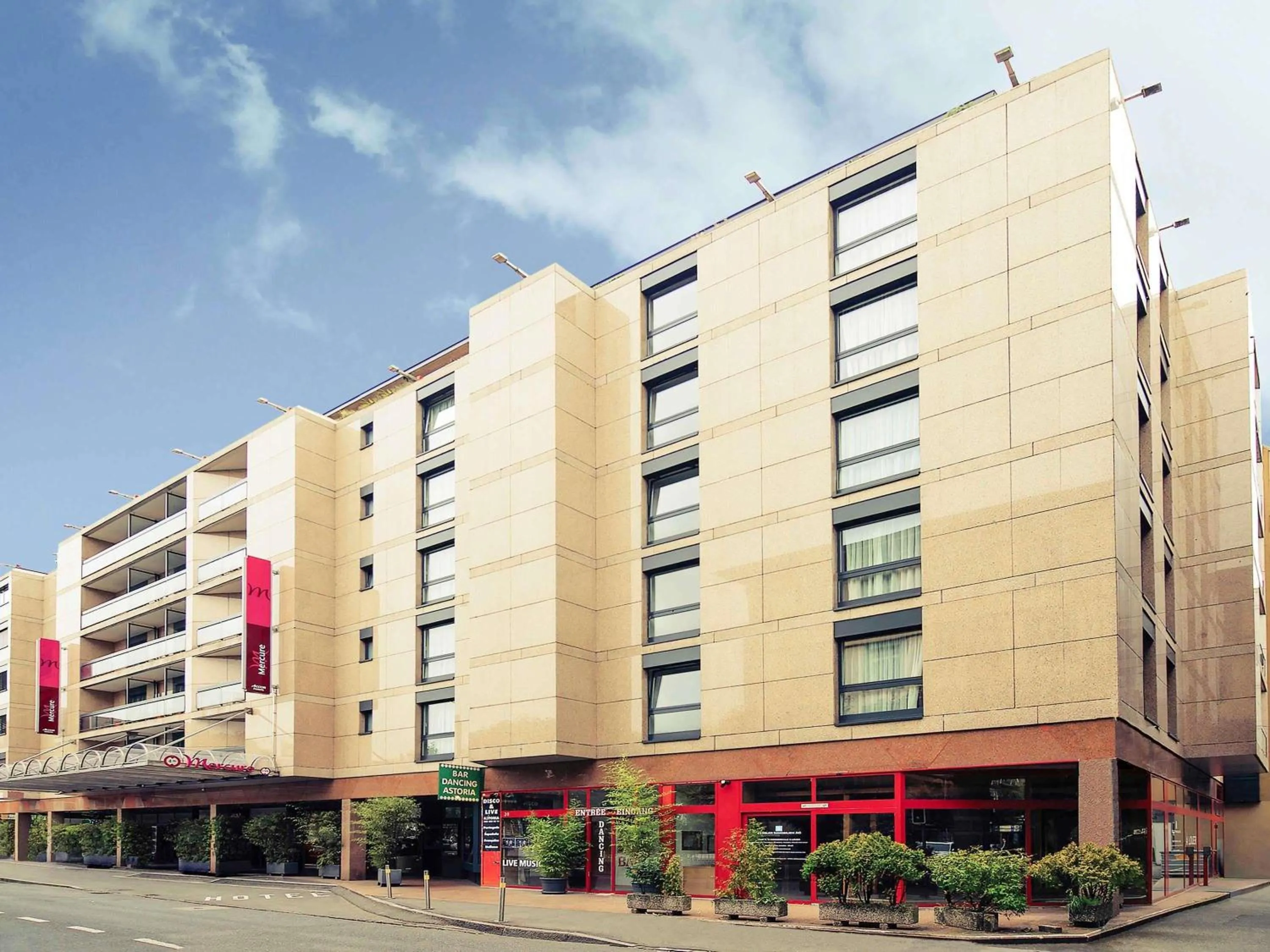 Property building in Mercure Biel