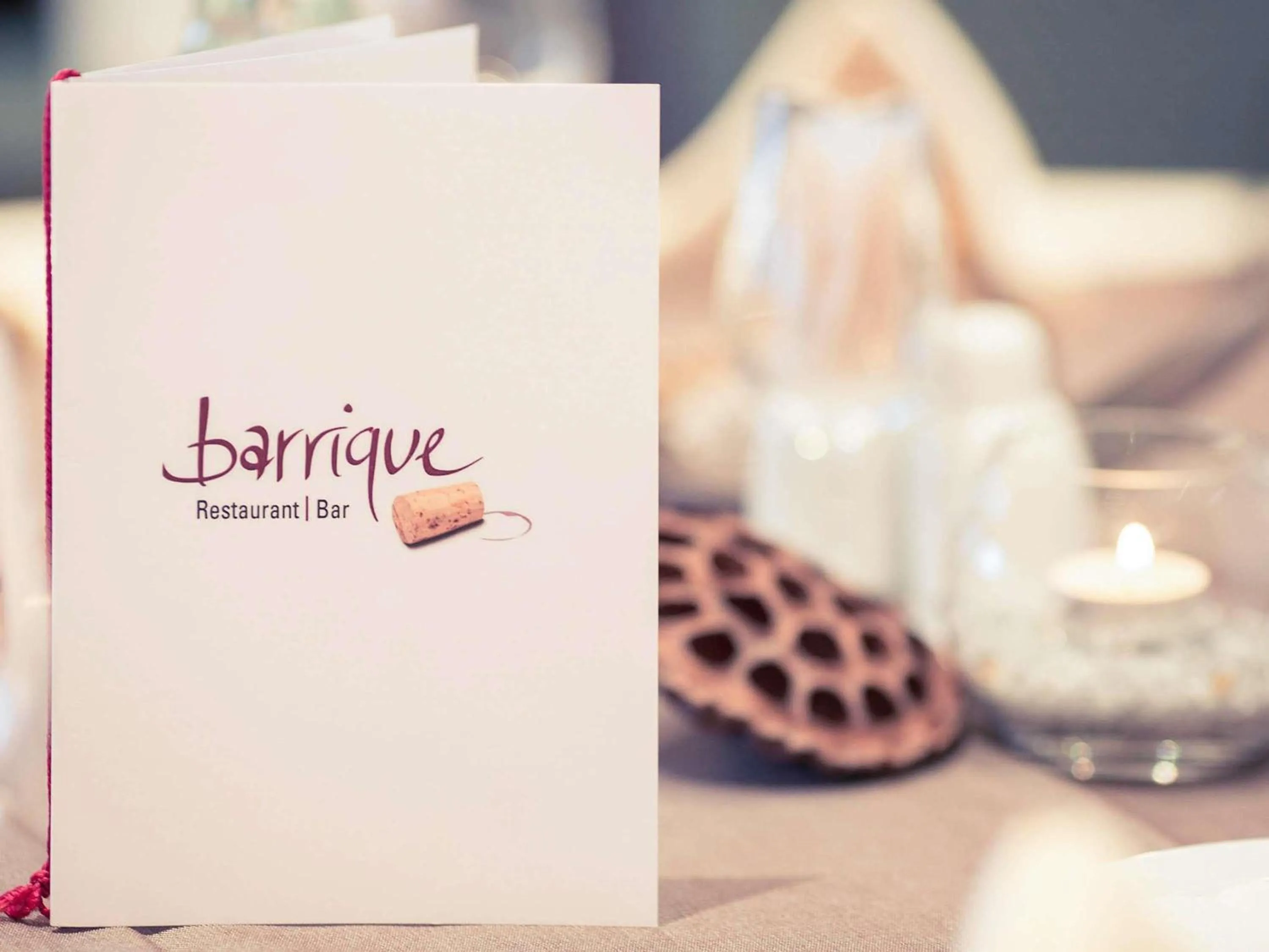 Restaurant/places to eat in Mercure Biel