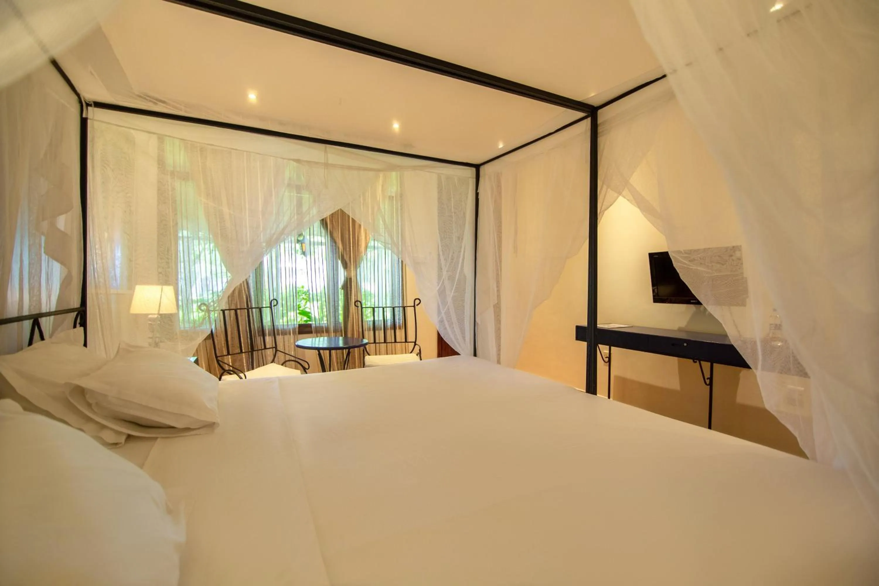 Bedroom, Bed in Mediterraneo Boutique Hotel