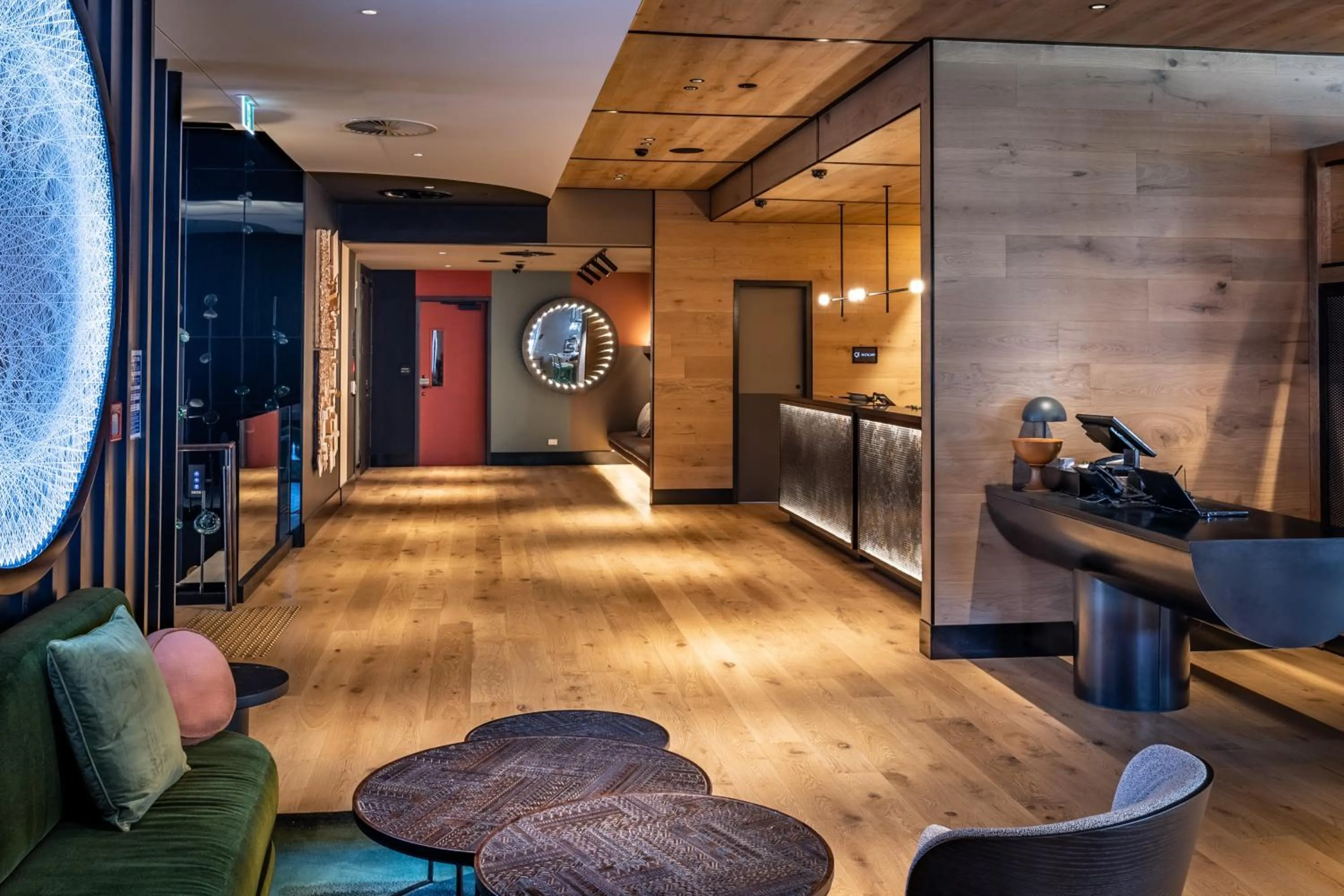 Lounge or bar in QT Auckland