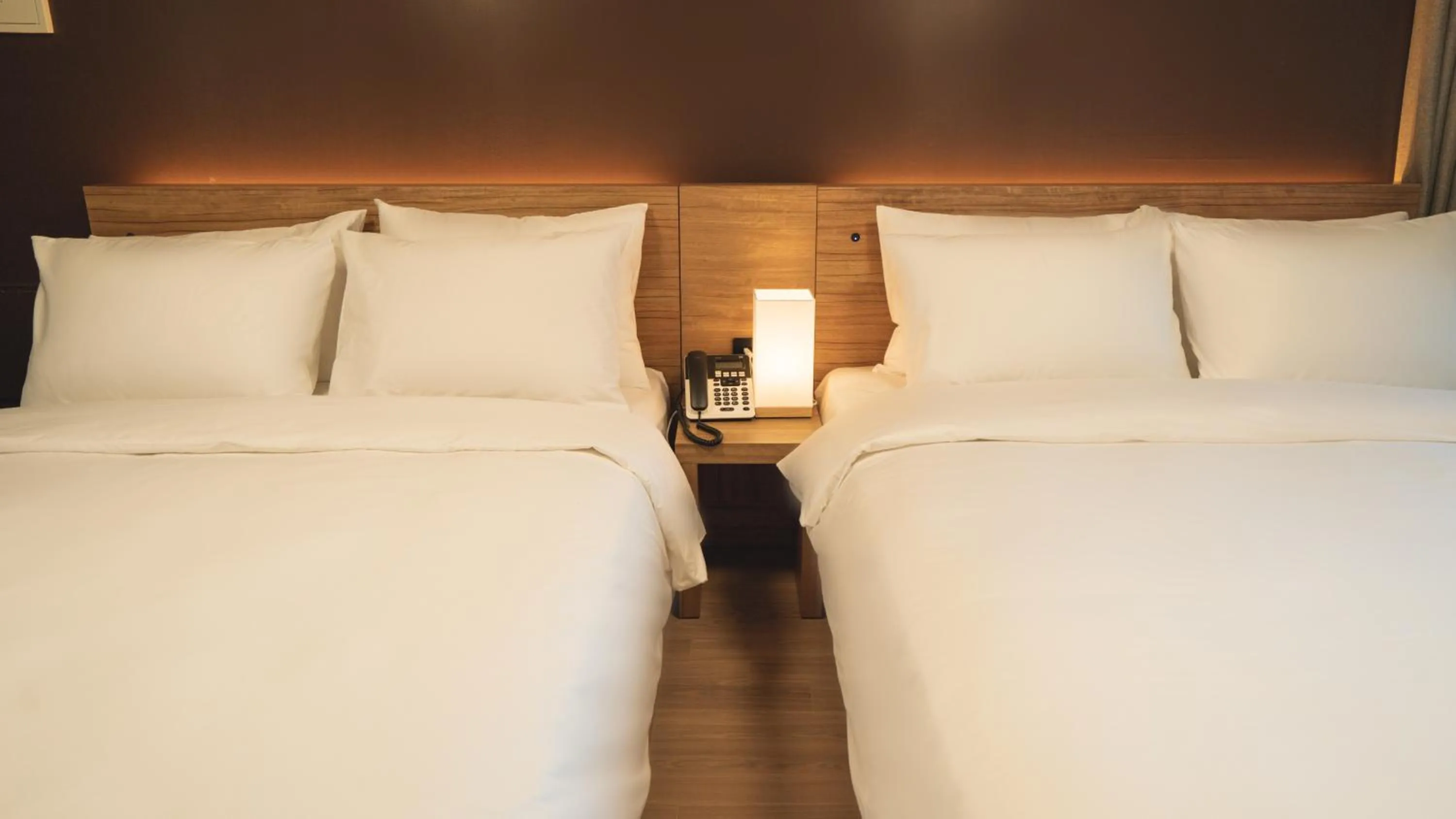 Bed in Marinabay Sokcho