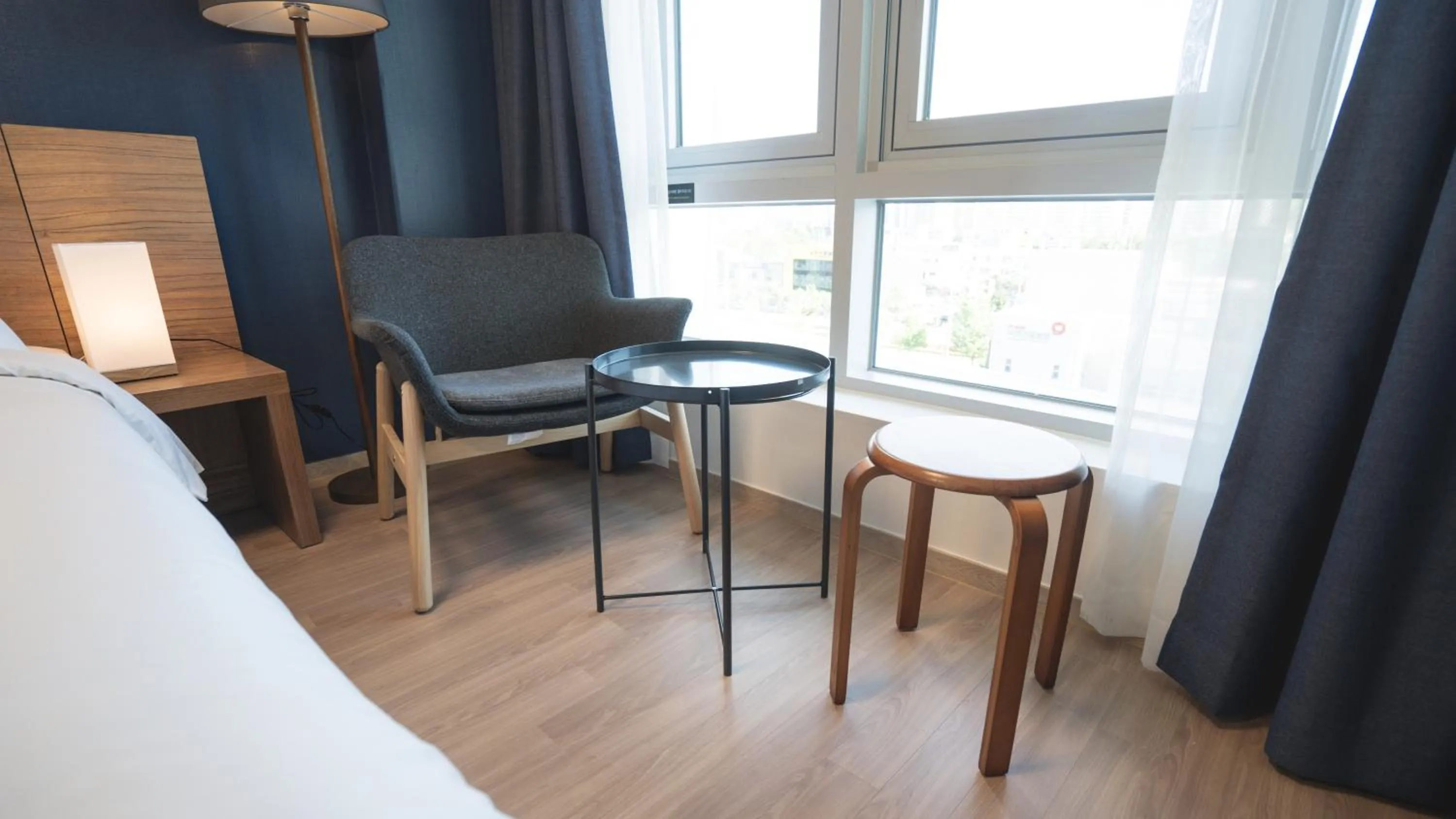 Bed in Marinabay Sokcho