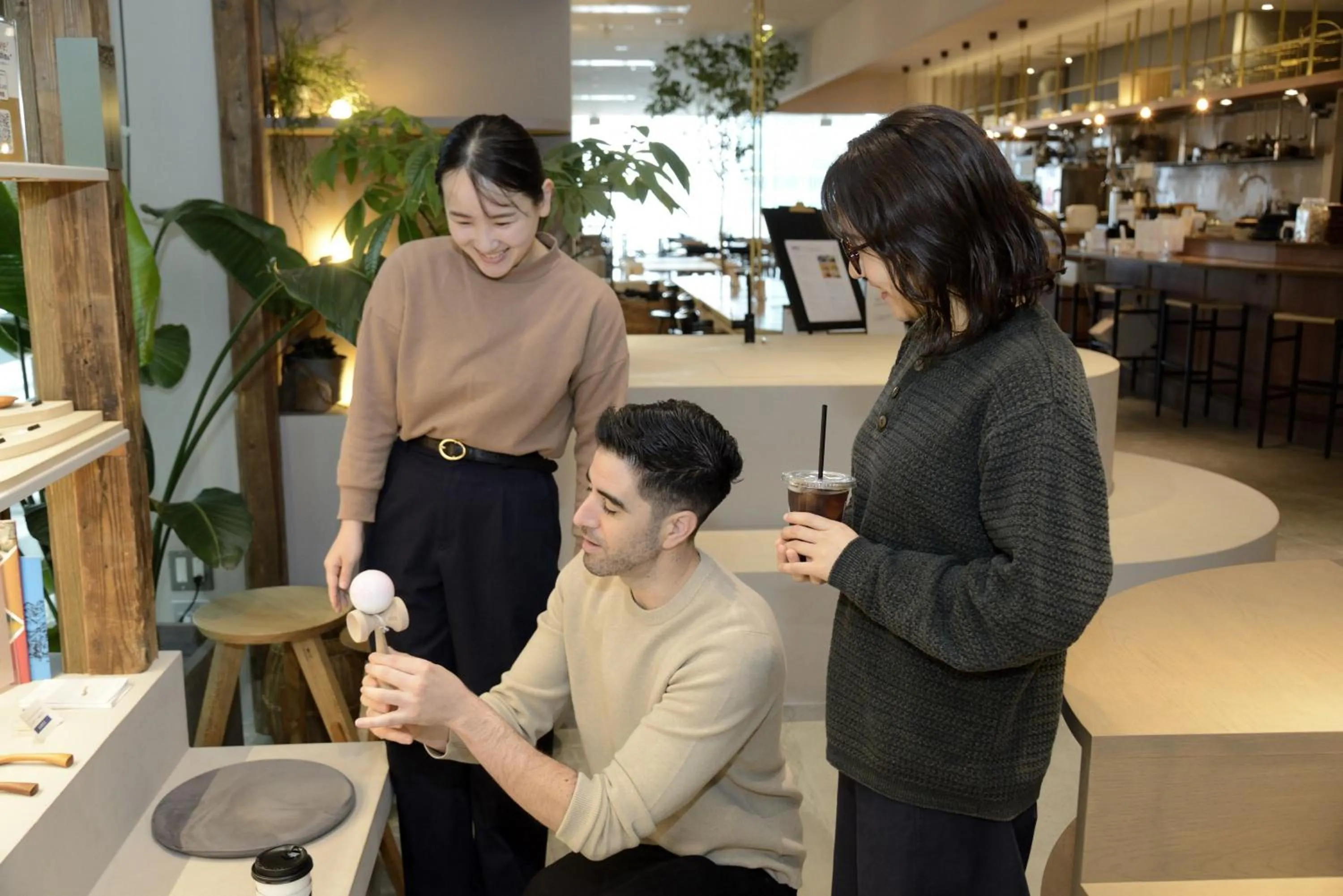 Staff in LAZULI Hiroshima Hotel and Lounge
